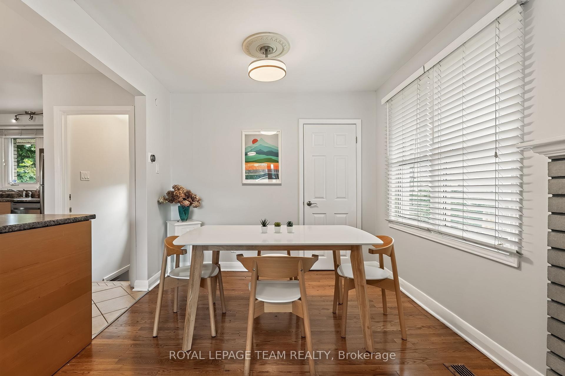 Photo 14 of 125 Norice Street, Ottawa, Meadowlands/Crestview — HOMEH