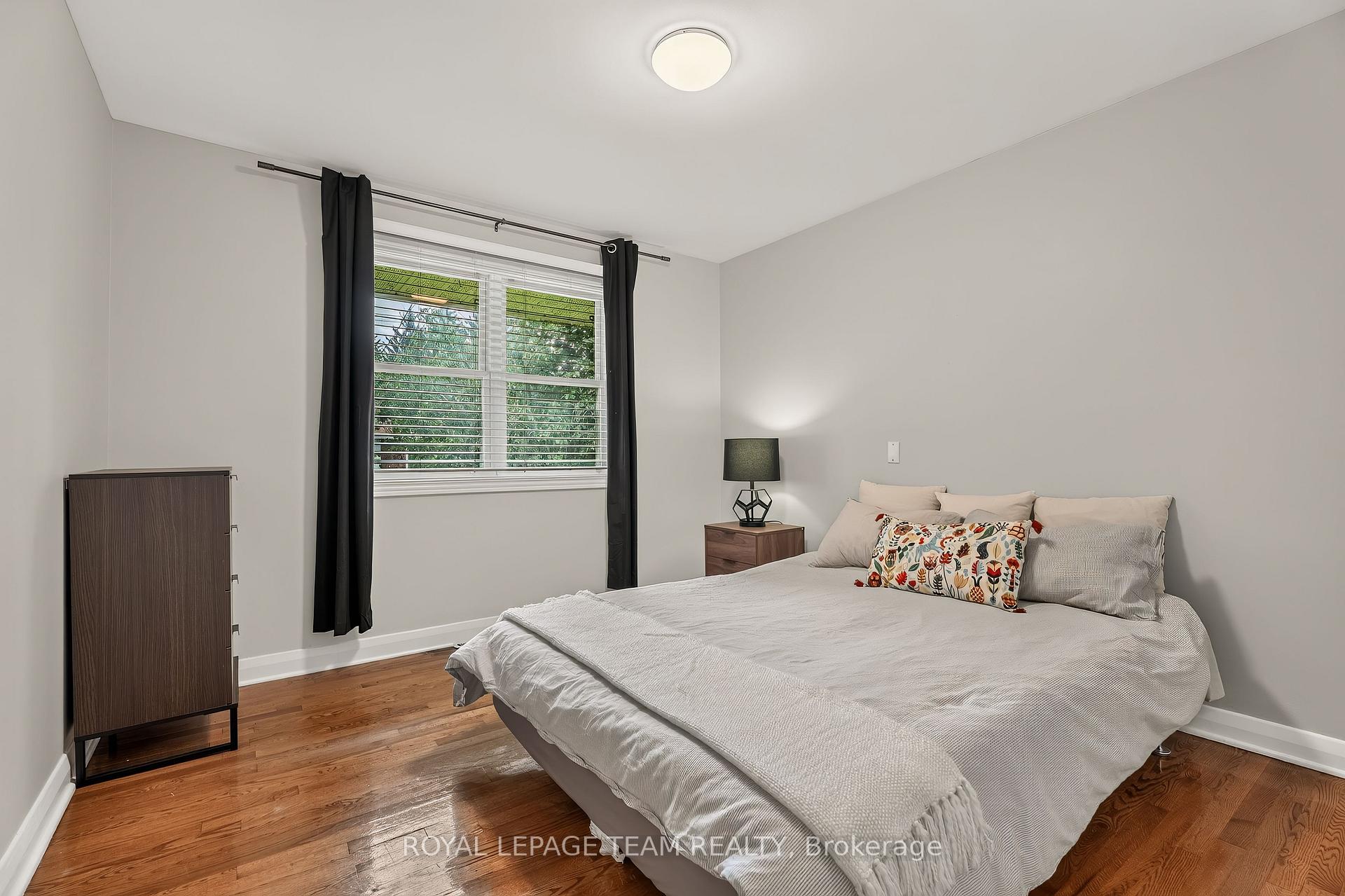 Photo 23 of 125 Norice Street, Ottawa, Meadowlands/Crestview — HOMEH