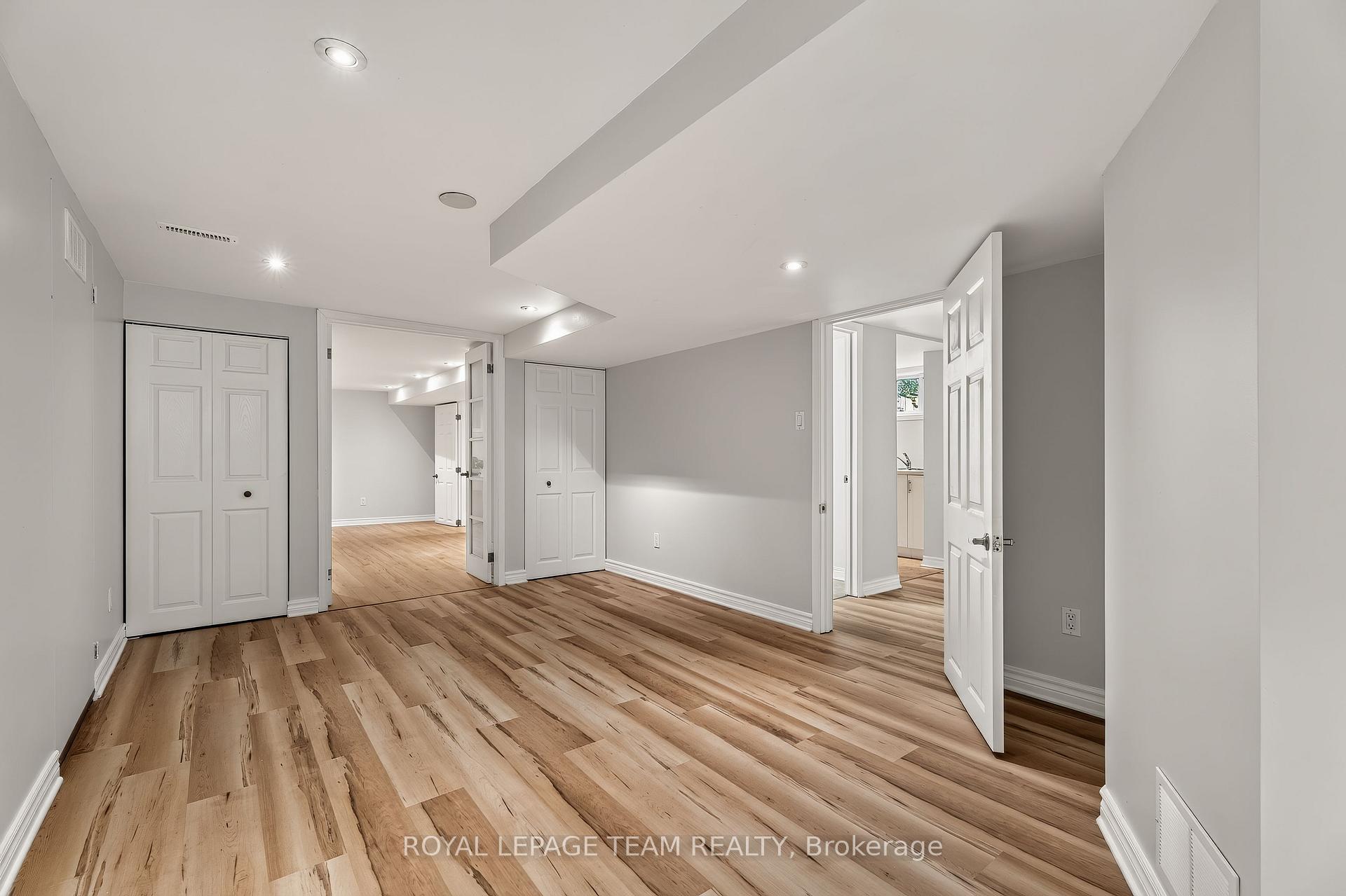 Photo 32 of 125 Norice Street, Ottawa, Meadowlands/Crestview — HOMEH