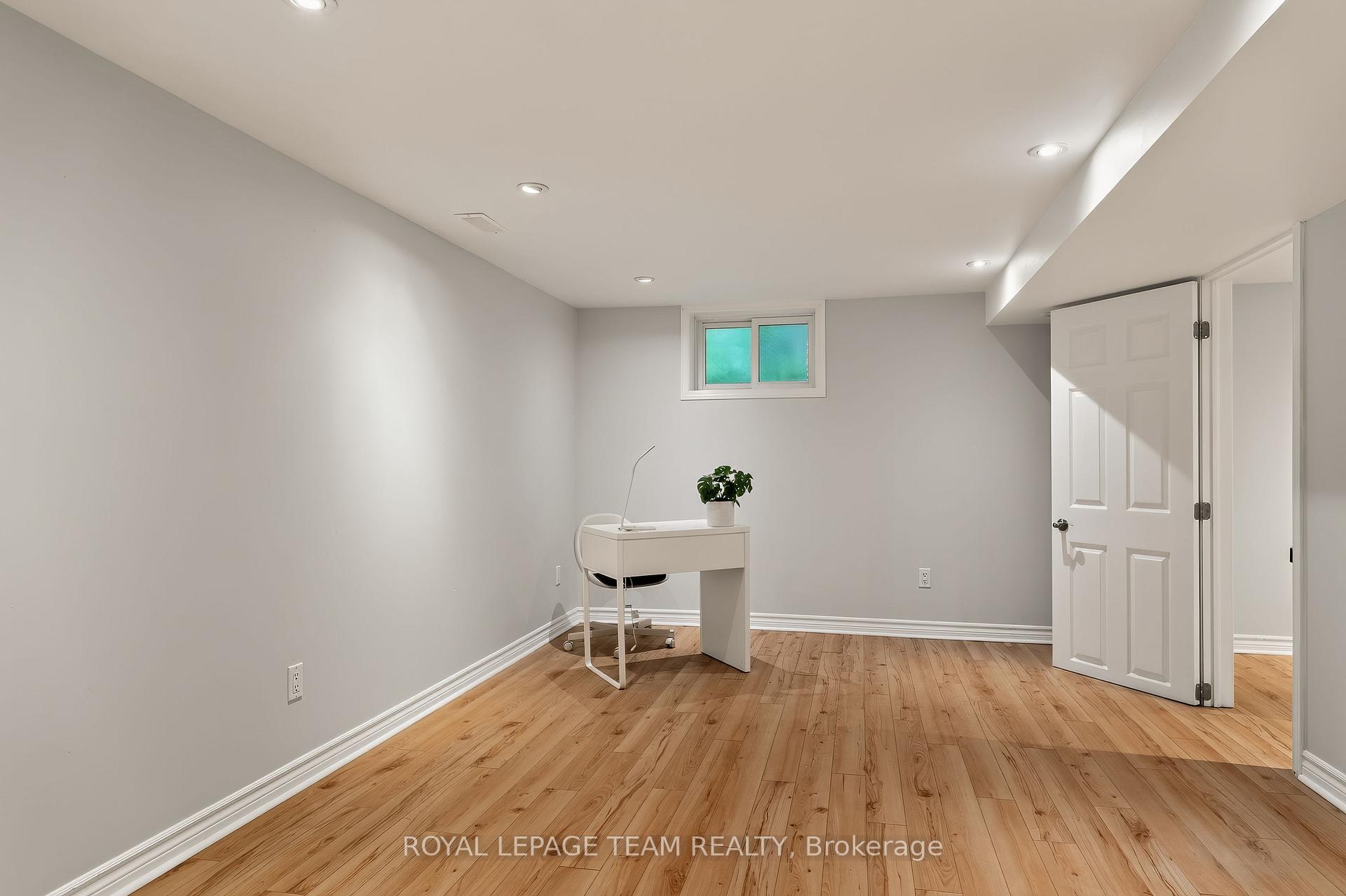 Photo 34 of 125 Norice Street, Ottawa, Meadowlands/Crestview — HOMEH