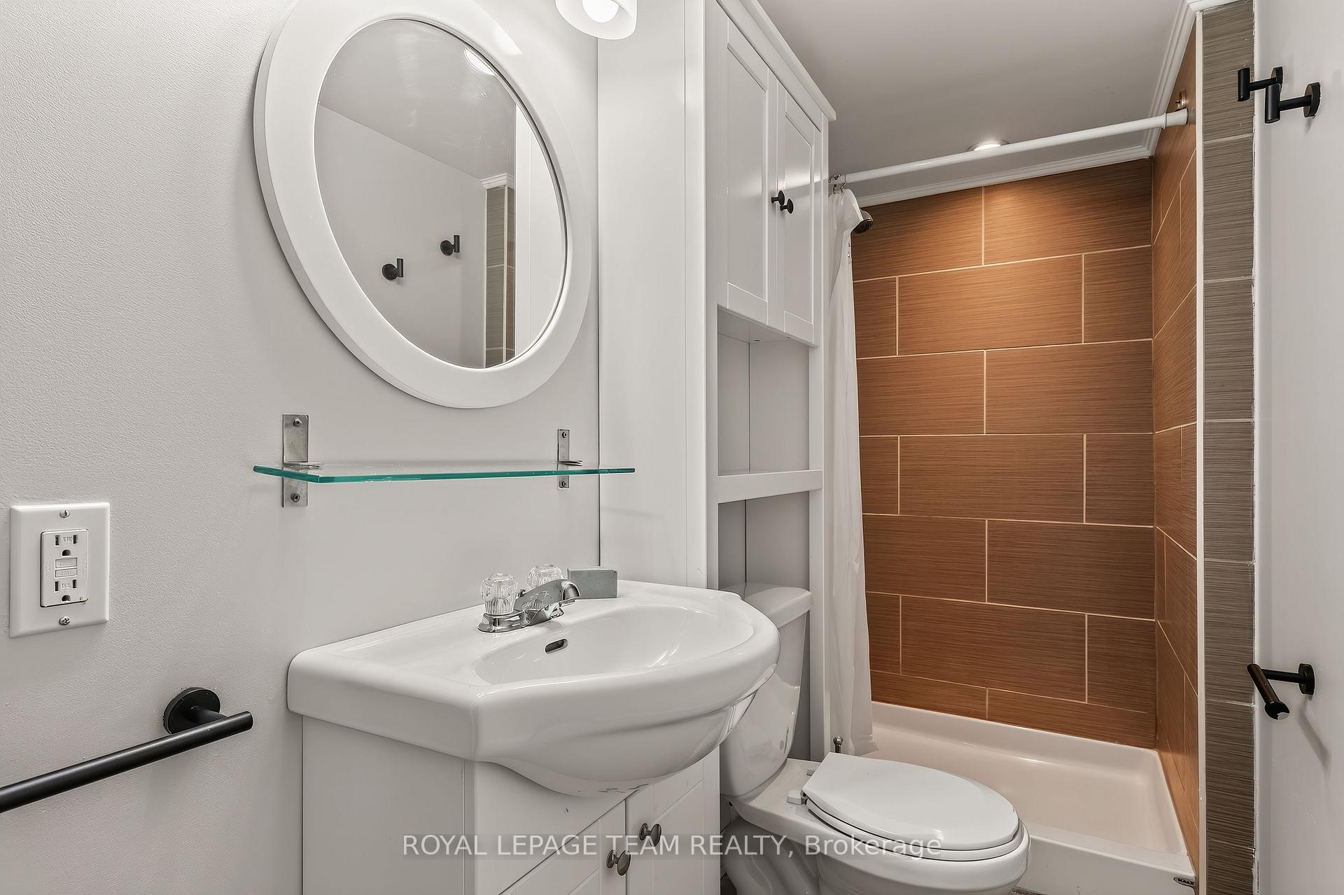 Photo 35 of 125 Norice Street, Ottawa, Meadowlands/Crestview — HOMEH