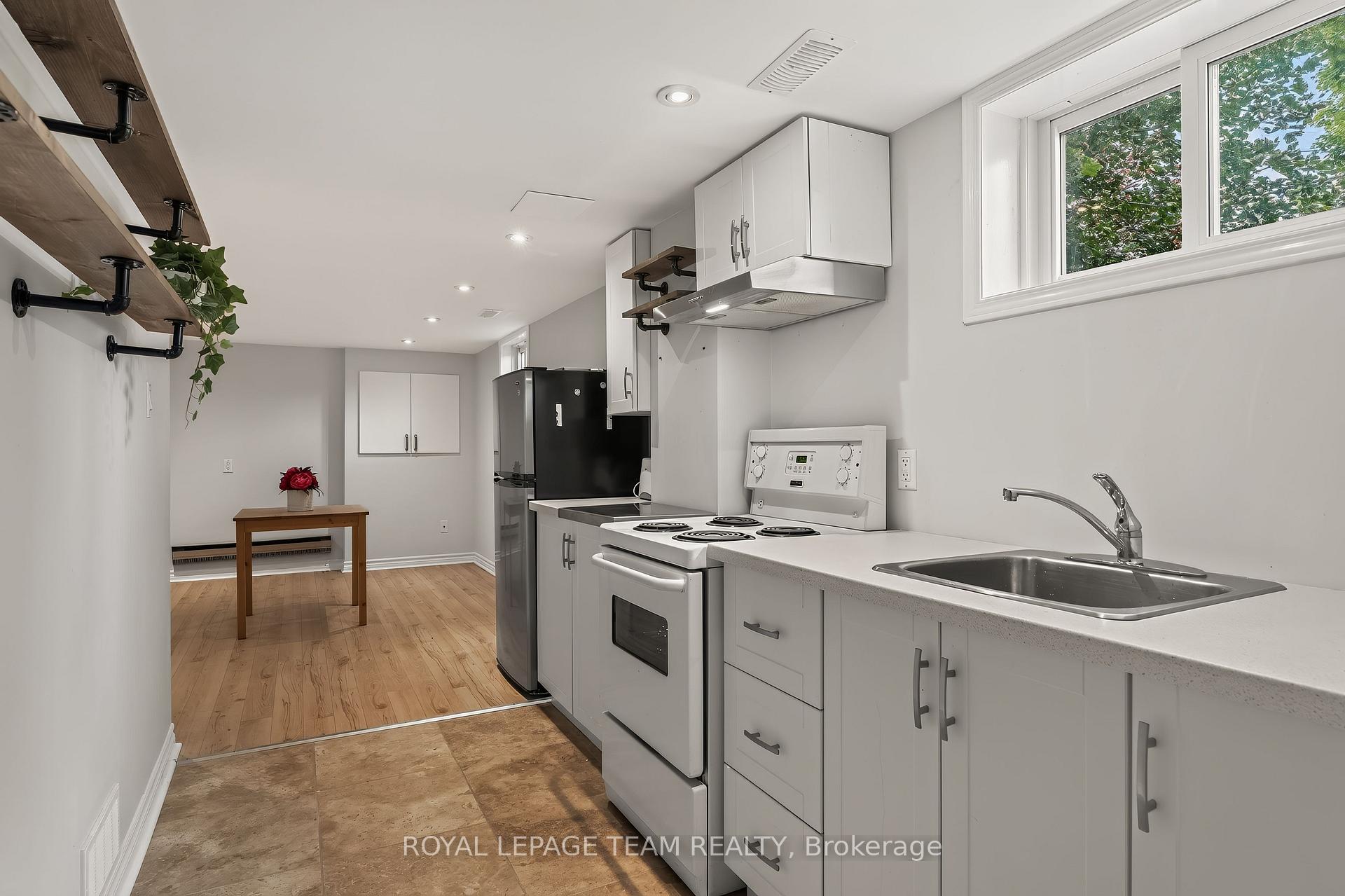 Photo 36 of 125 Norice Street, Ottawa, Meadowlands/Crestview — HOMEH