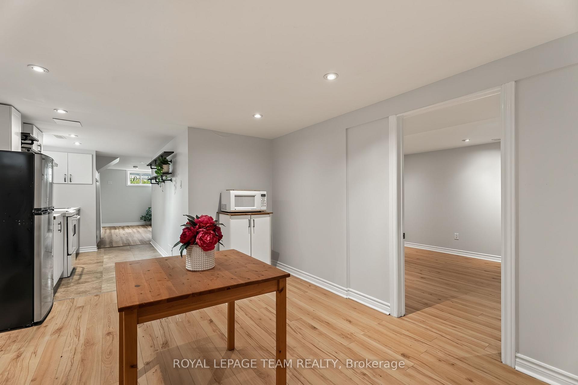 Photo 38 of 125 Norice Street, Ottawa, Meadowlands/Crestview — HOMEH