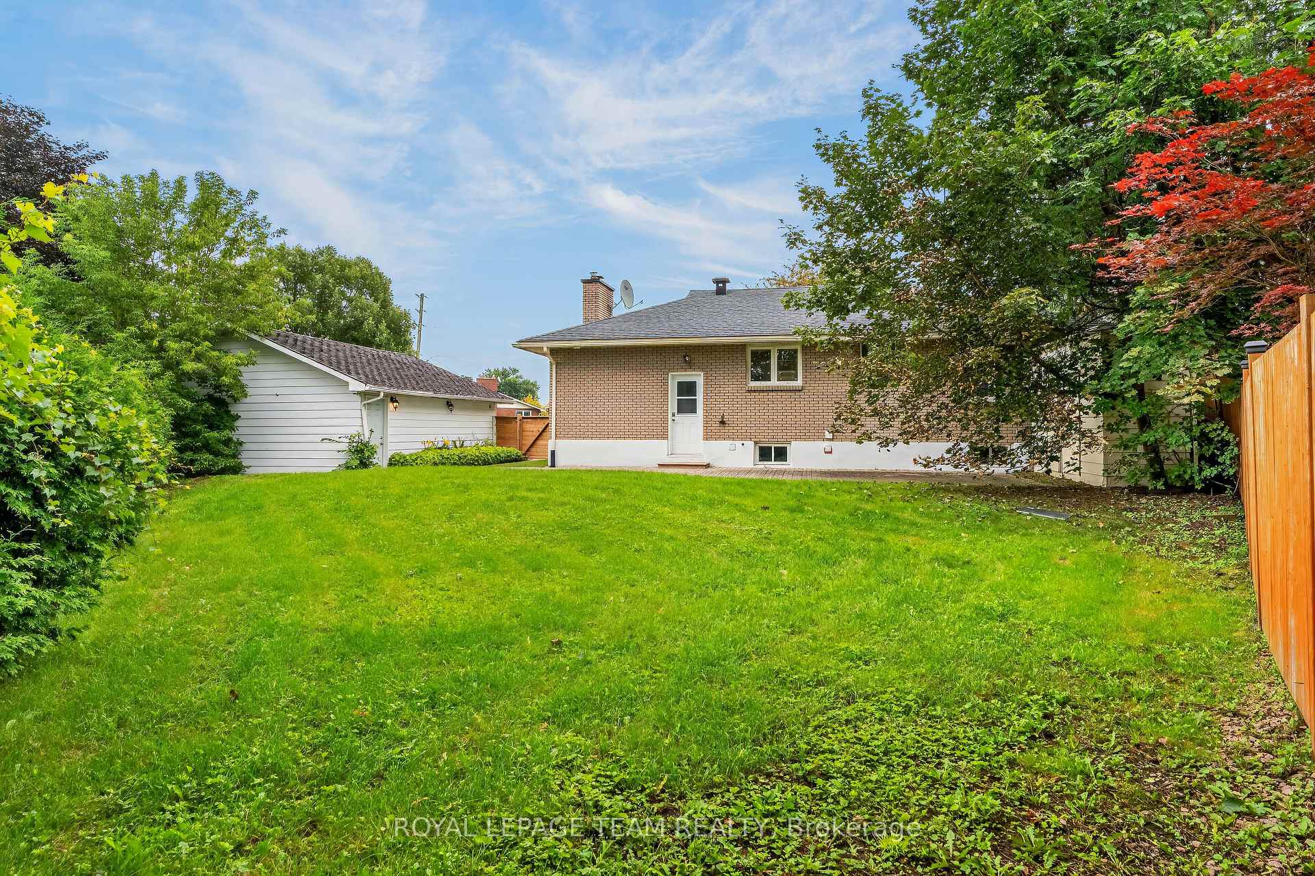 Photo 43 of 125 Norice Street, Ottawa, Meadowlands/Crestview — HOMEH
