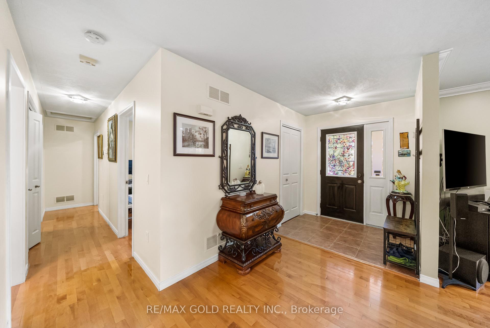 Photo 5 of 15252 Chinguacousy Road, Caledon, Rural Caledon — HOMEH