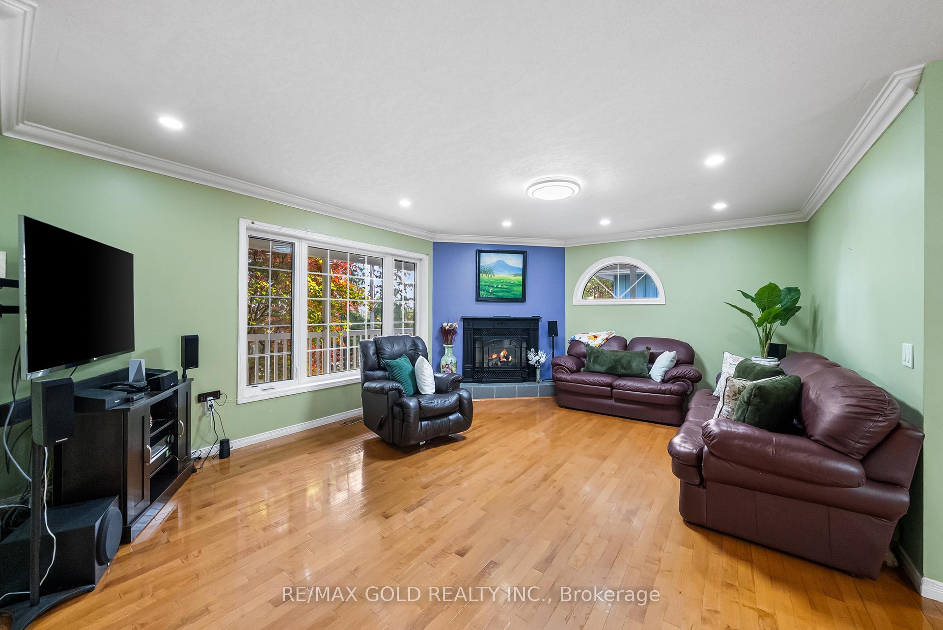 Photo 6 of 15252 Chinguacousy Road, Caledon, Rural Caledon — HOMEH