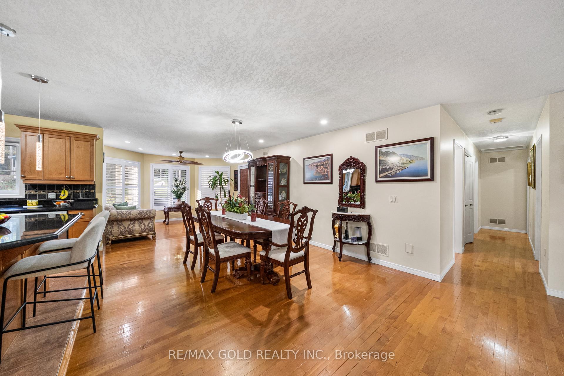 Photo 8 of 15252 Chinguacousy Road, Caledon, Rural Caledon — HOMEH