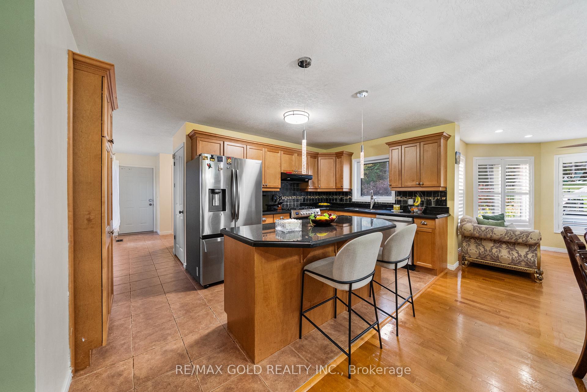 Photo 13 of 15252 Chinguacousy Road, Caledon, Rural Caledon — HOMEH