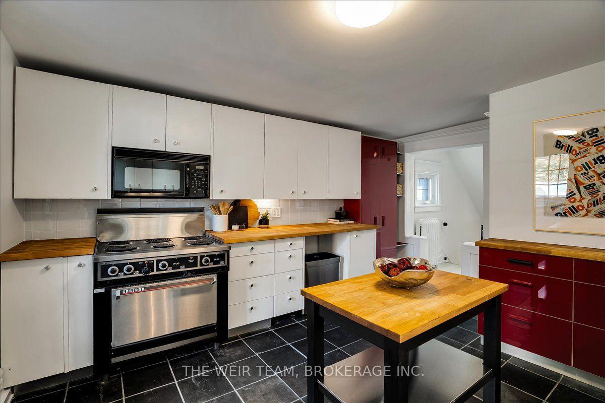 Photo 8 of 1394 Queen Street E, Toronto, Greenwood-Coxwell — HOMEH