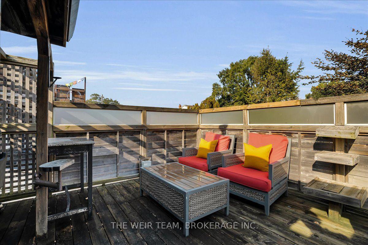 Photo 11 of 1394 Queen Street E, Toronto, Greenwood-Coxwell — HOMEH