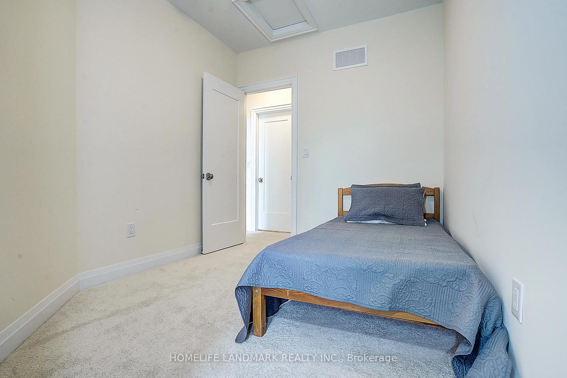 Photo 33 of 4263 Major Mackenzie Drive E, Markham, Angus Glen — HOMEH