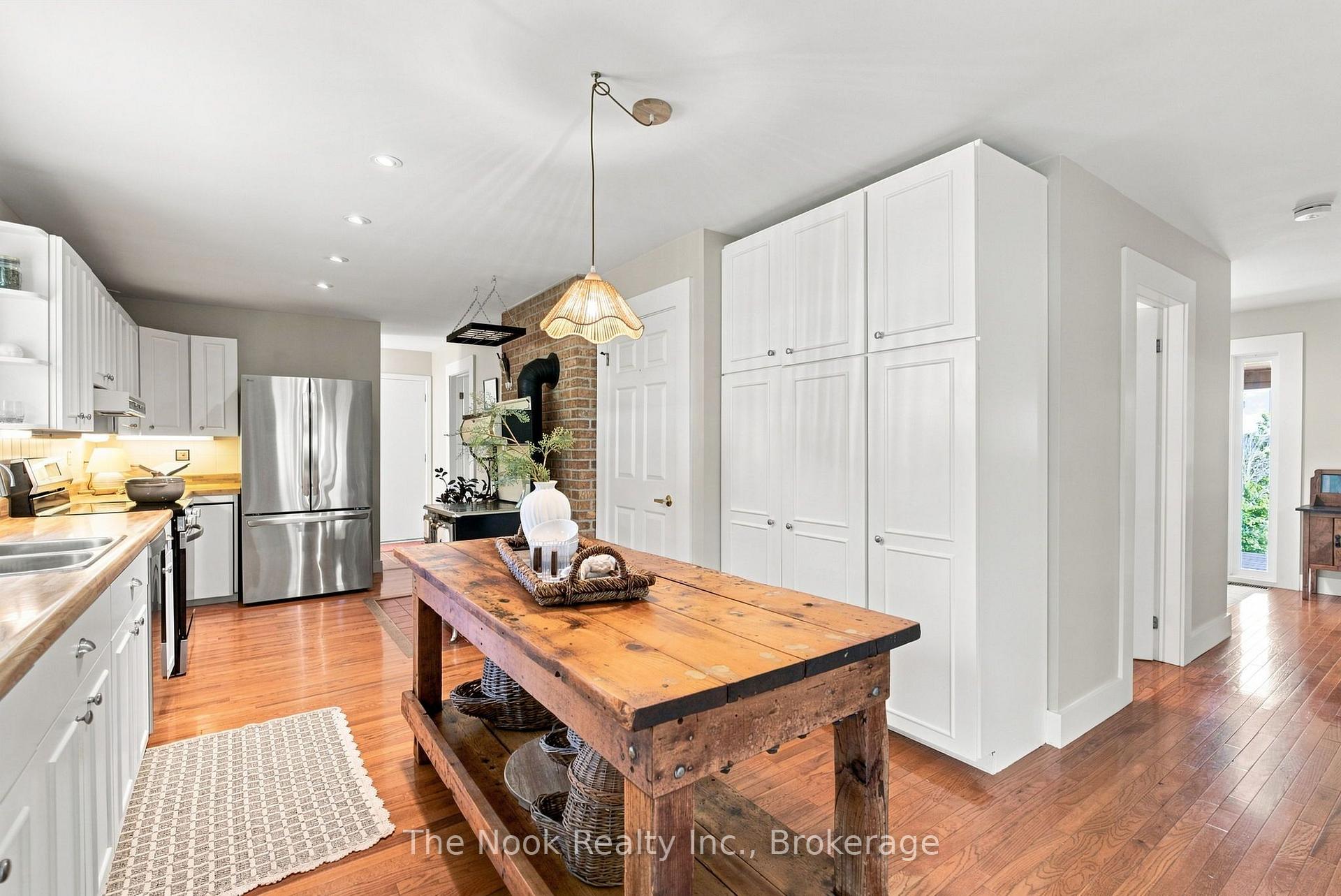 Photo 11 of 820 Rahmel Road, Otonabee-South Monaghan — HOMEH