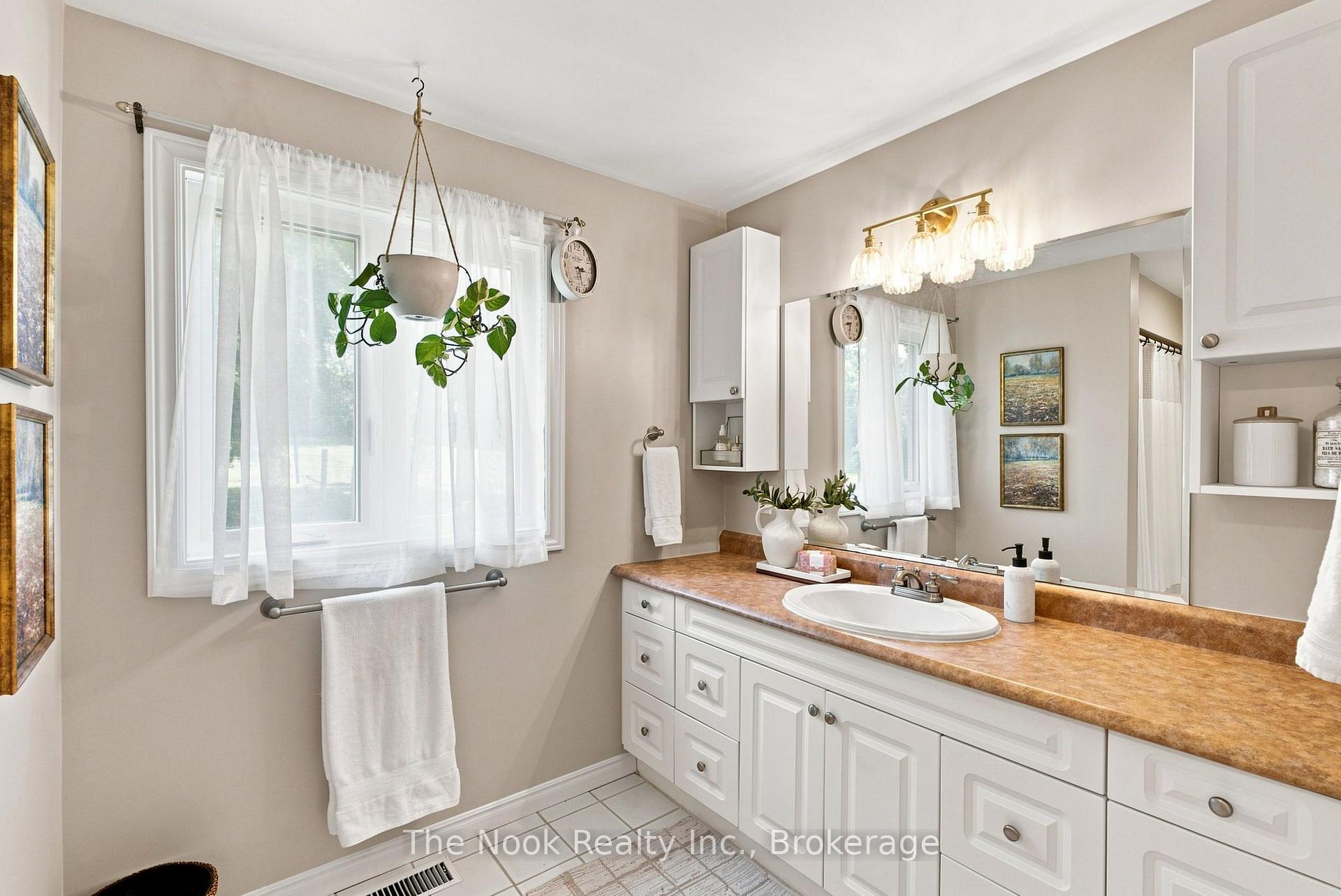 Photo 38 of 820 Rahmel Road, Otonabee-South Monaghan — HOMEH