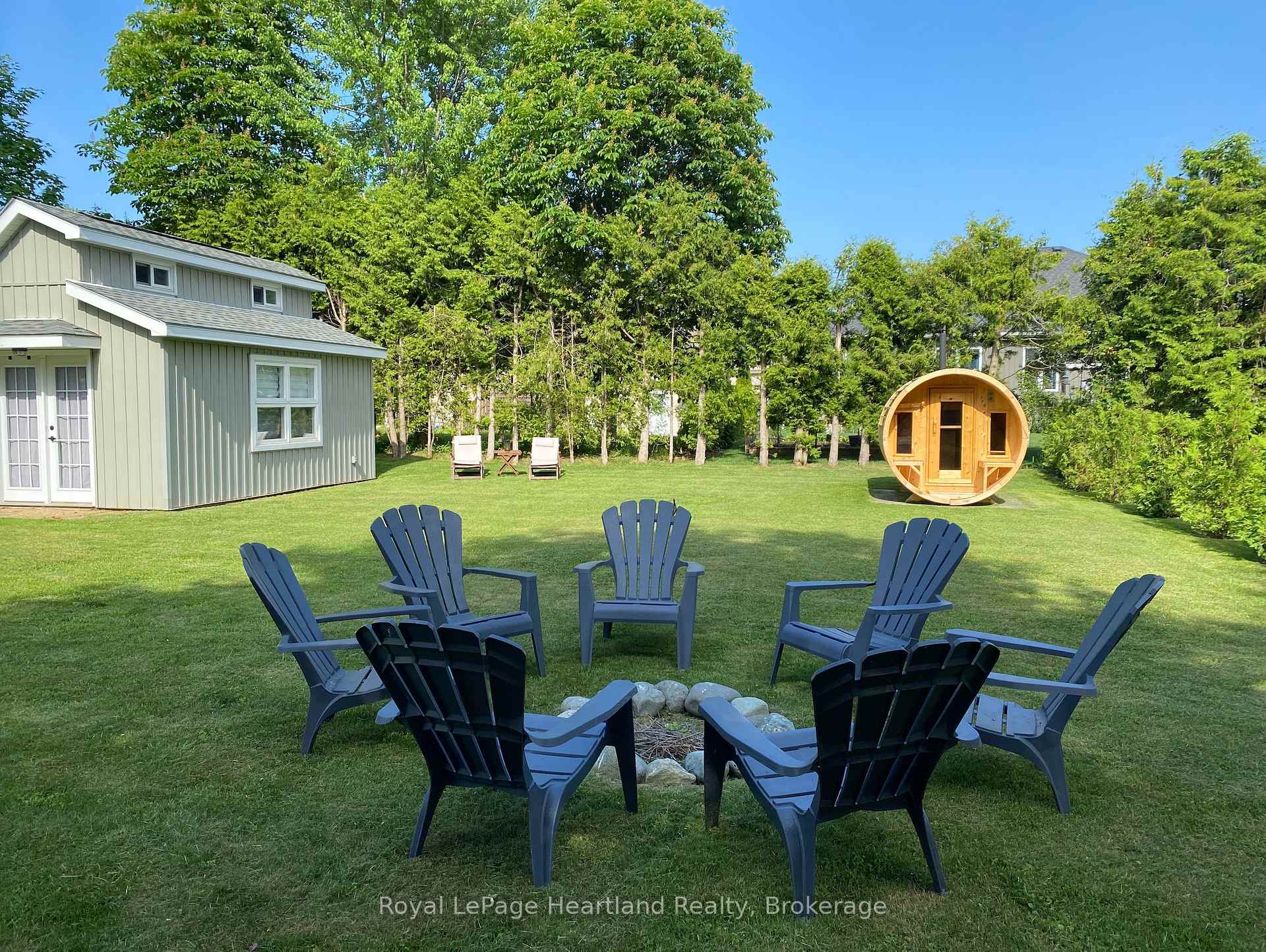 Photo 8 of 82 Tuyll Street, Bluewater, Bayfield — HOMEH