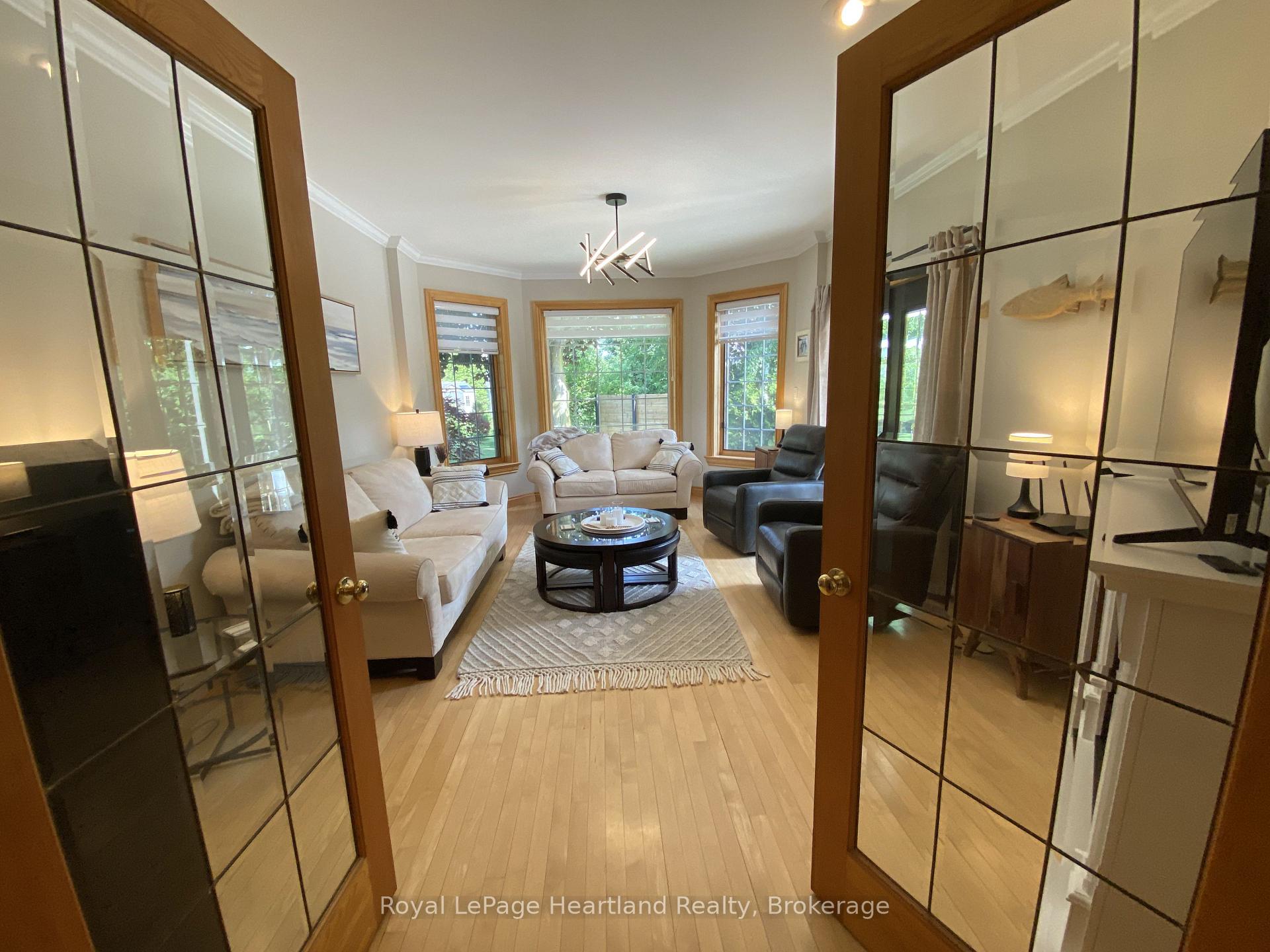 Photo 19 of 82 Tuyll Street, Bluewater, Bayfield — HOMEH