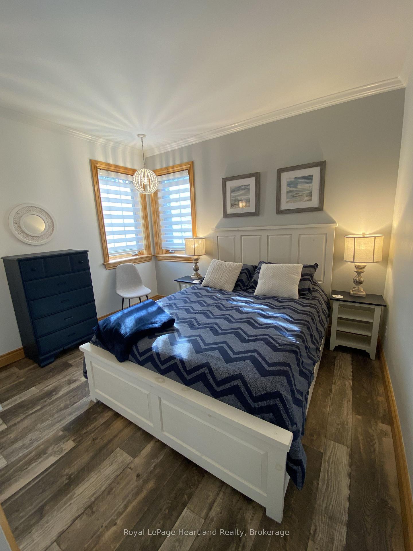 Photo 26 of 82 Tuyll Street, Bluewater, Bayfield — HOMEH