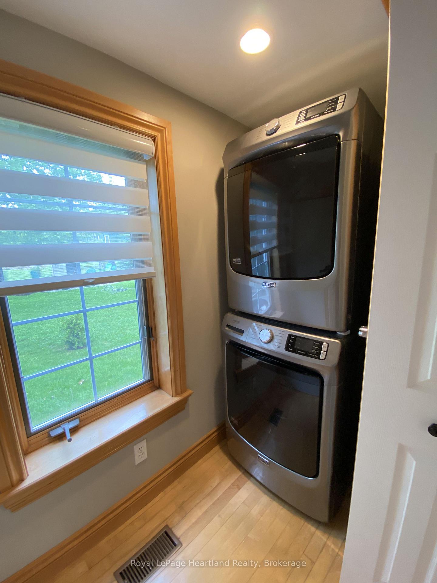 Photo 28 of 82 Tuyll Street, Bluewater, Bayfield — HOMEH
