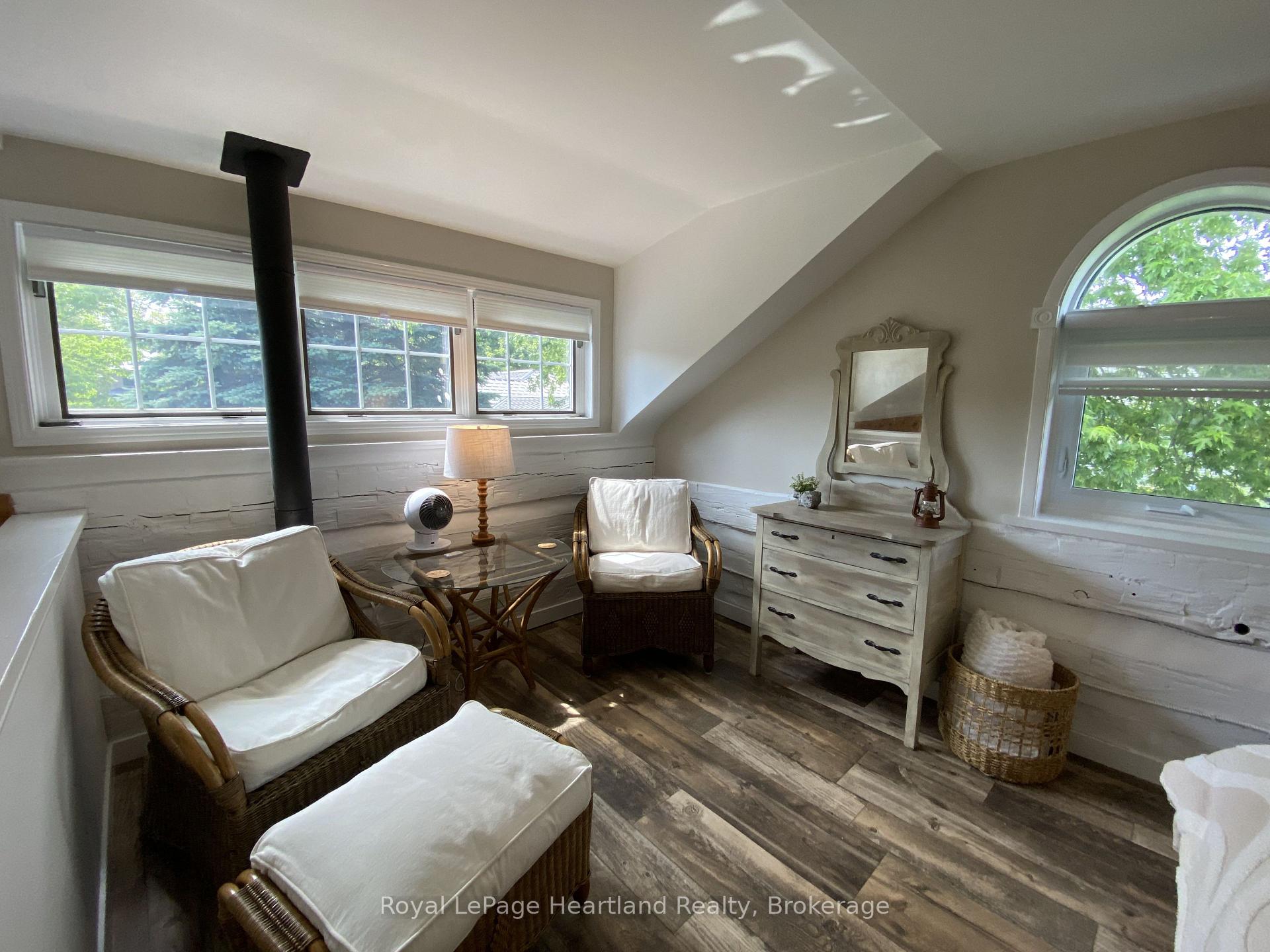 Photo 37 of 82 Tuyll Street, Bluewater, Bayfield — HOMEH