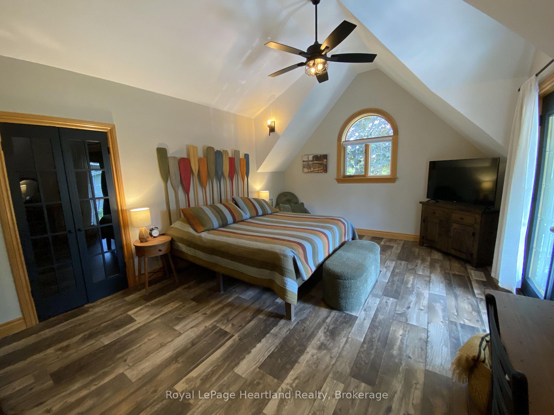 Photo 41 of 82 Tuyll Street, Bluewater, Bayfield — HOMEH