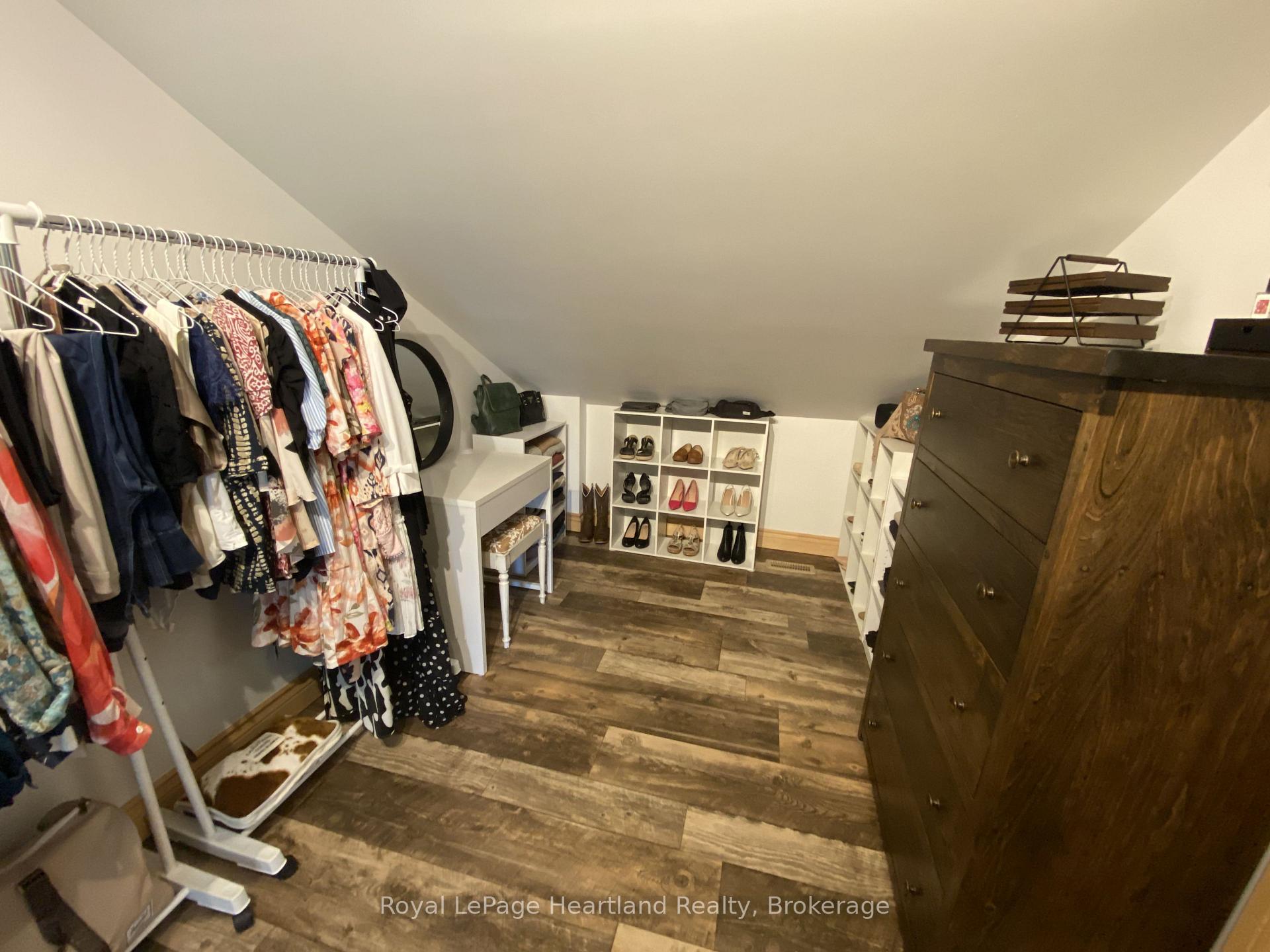 Photo 44 of 82 Tuyll Street, Bluewater, Bayfield — HOMEH