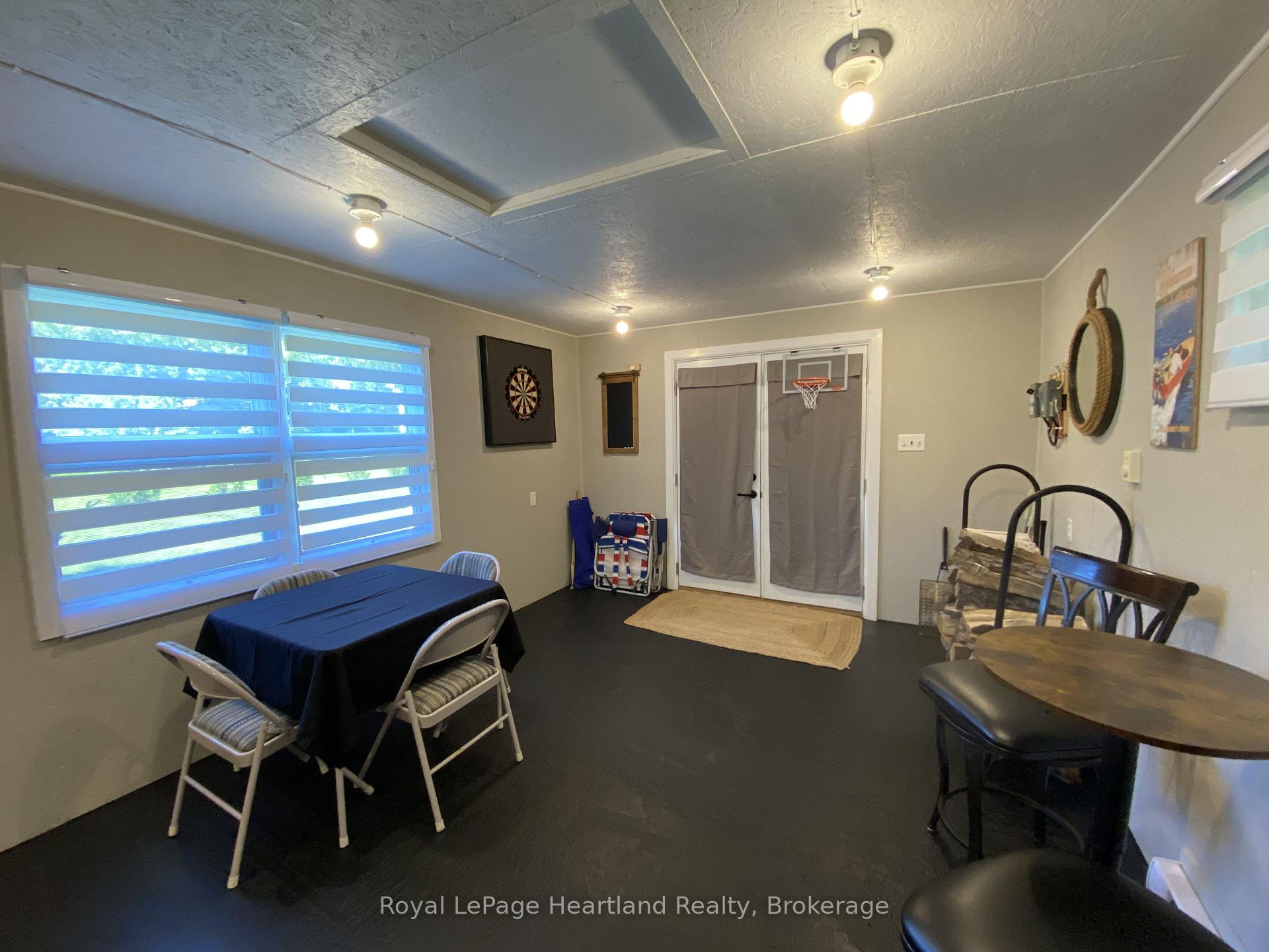Photo 48 of 82 Tuyll Street, Bluewater, Bayfield — HOMEH