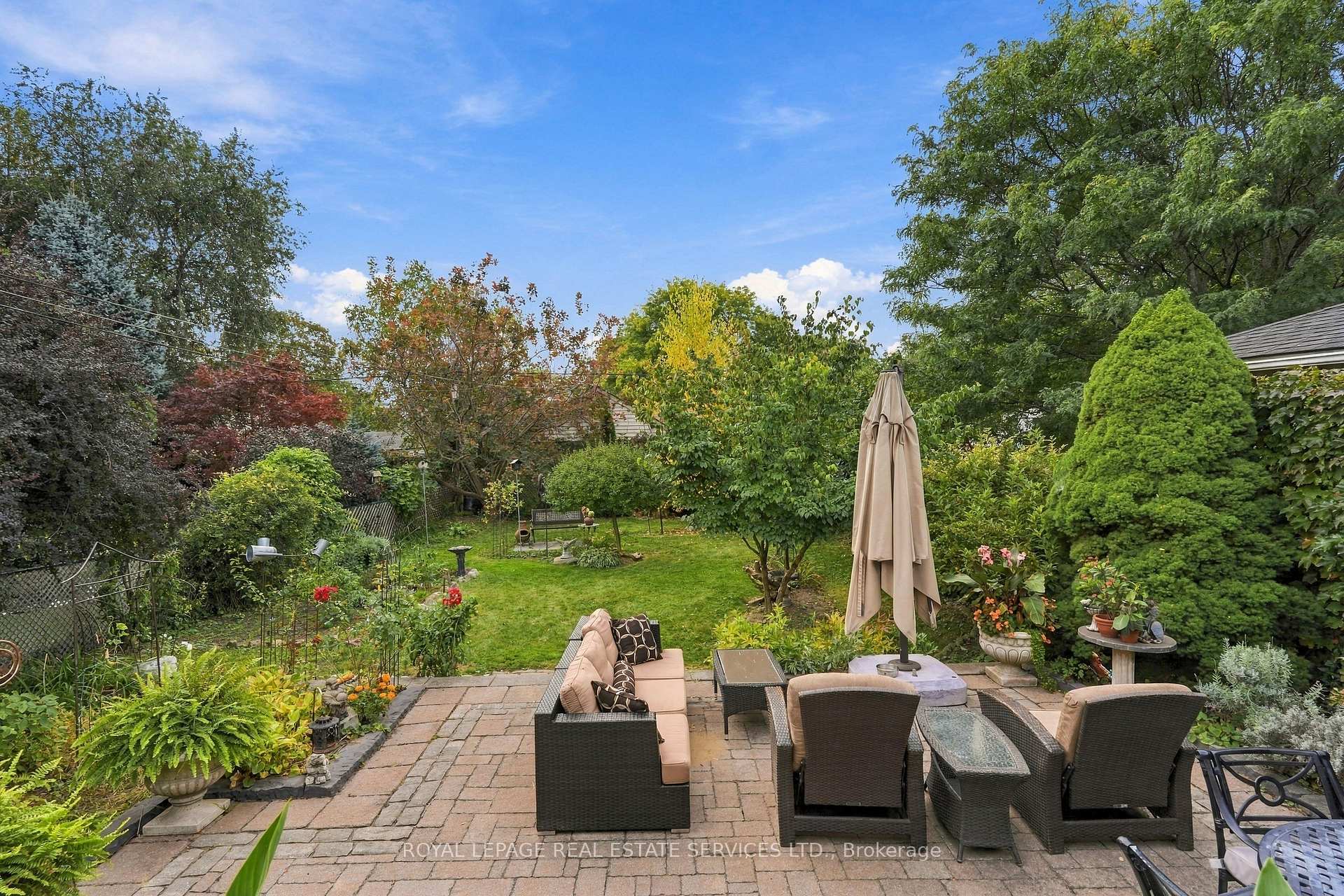 Photo 18 of 89 Yorkview Drive, Etobicoke, Stonegate-Queensway — HOMEH