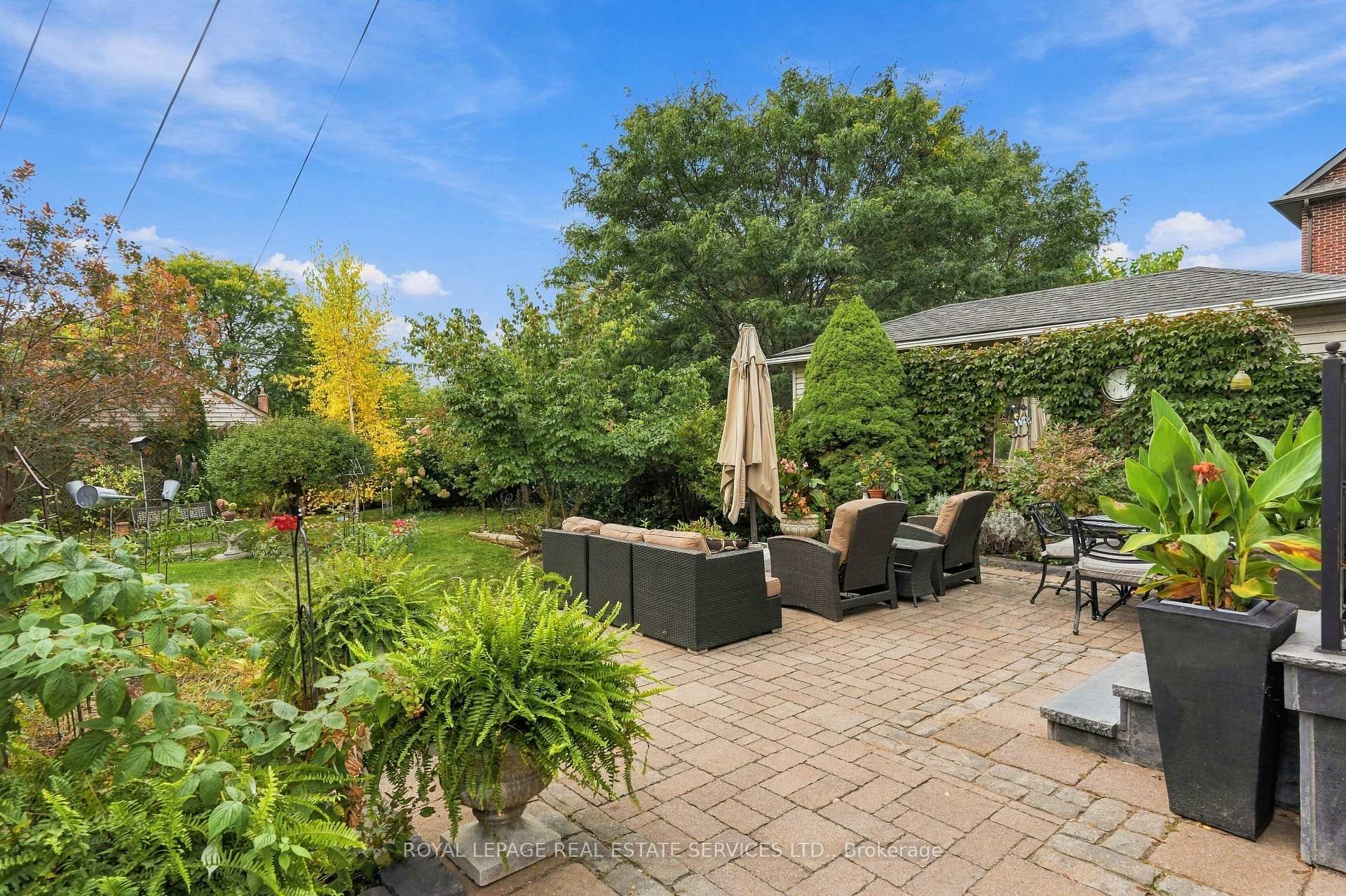 Photo 19 of 89 Yorkview Drive, Etobicoke, Stonegate-Queensway — HOMEH