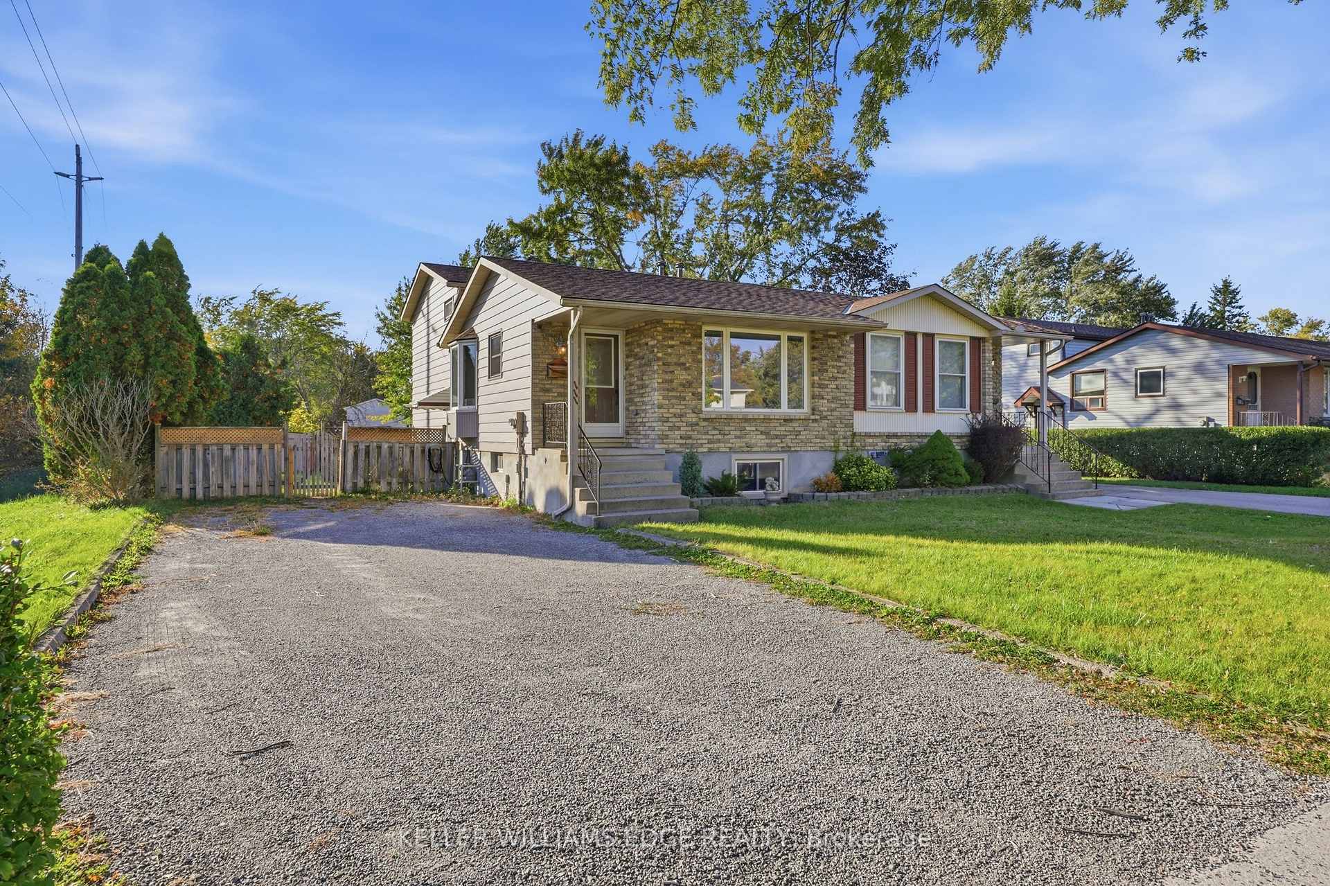 Photo 1 of 111 Tupper Drive, Thorold, Confederation Heights — HOMEH