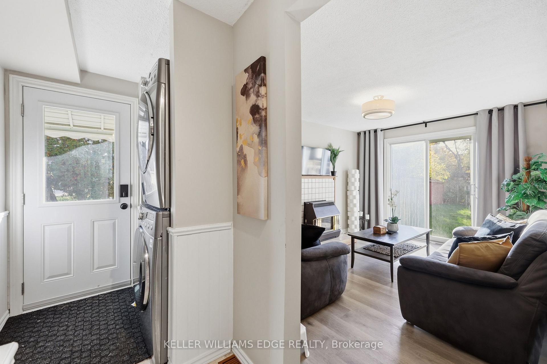 Photo 8 of 111 Tupper Drive, Thorold, Confederation Heights — HOMEH