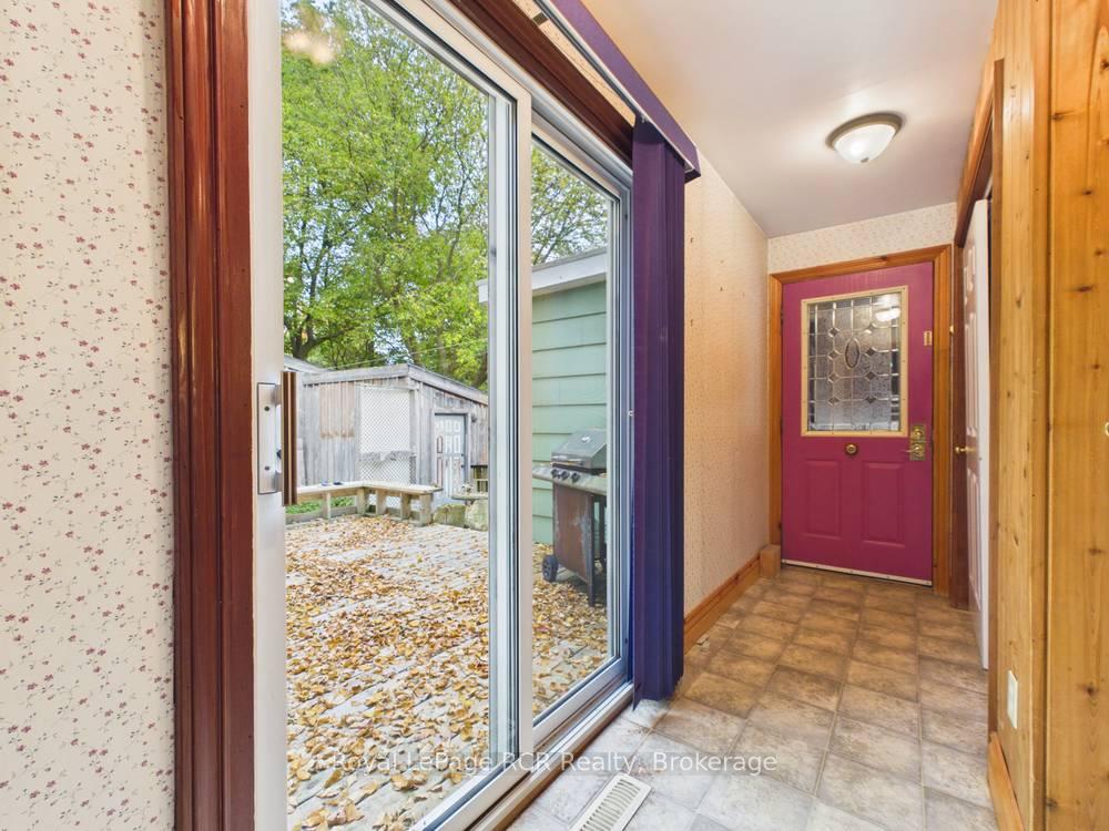 Photo 5 of 418 Goderich Street, Saugeen Shores — HOMEH