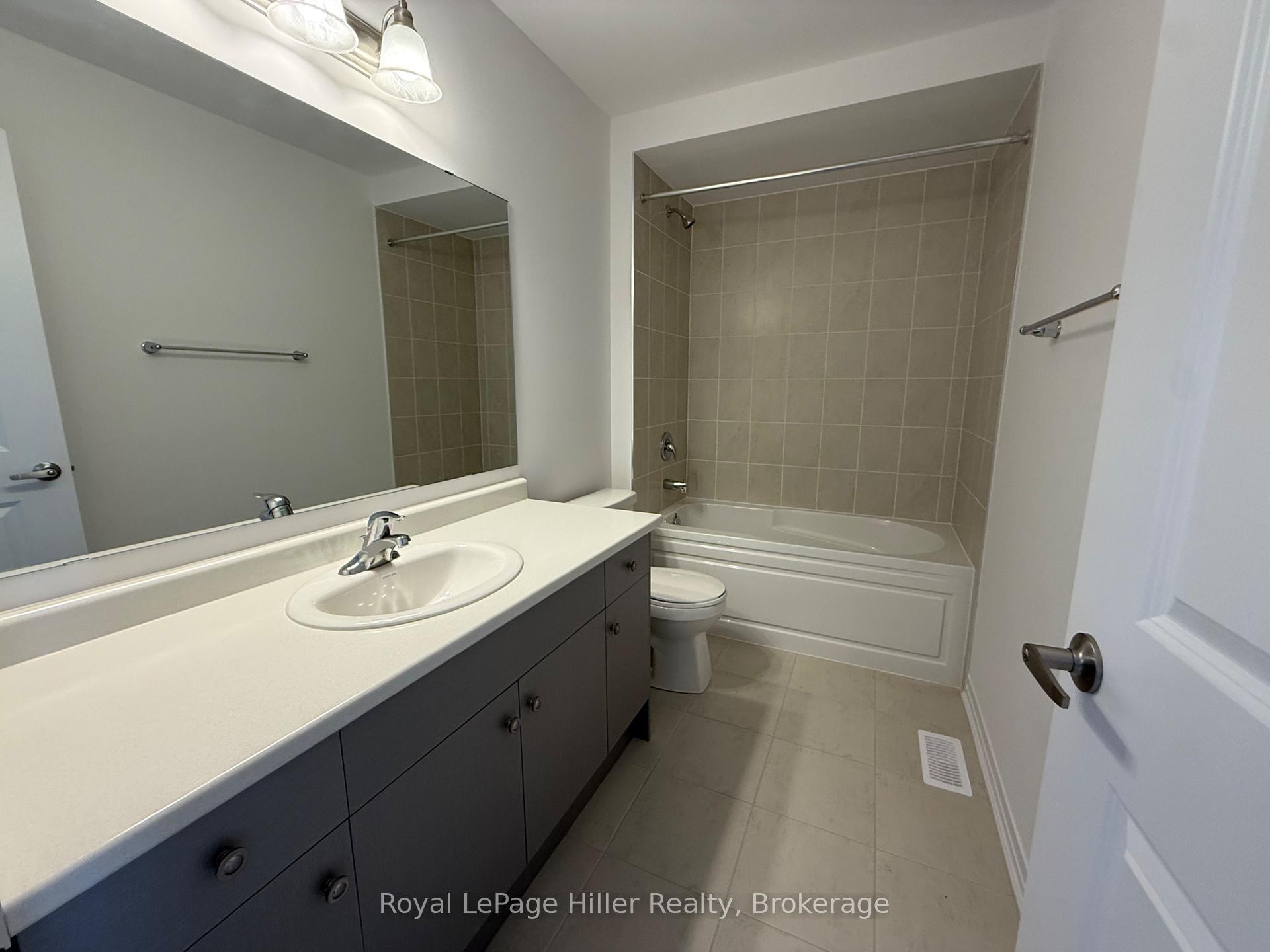 Photo 15 of 6 Poett Avenue, Stratford — HOMEH