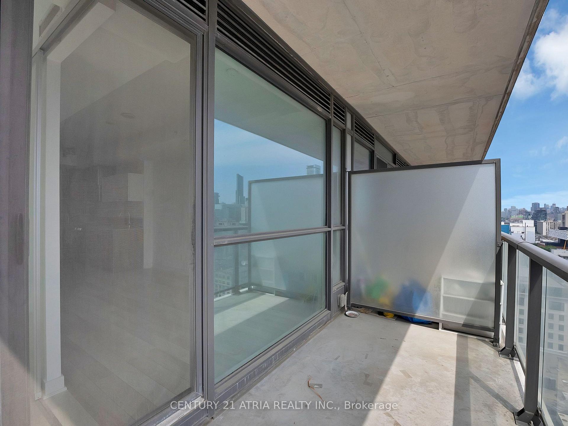 Photo 9 of Unit 2109, 290 Adelaide Street W, Toronto, Waterfront Communities — HOMEH
