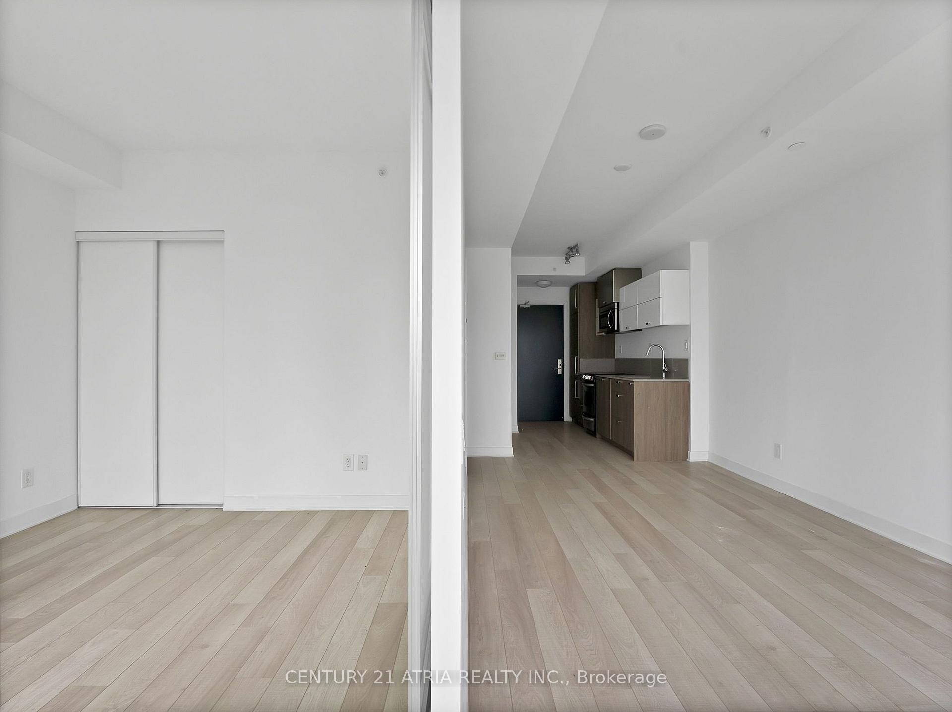 Photo 10 of Unit 2109, 290 Adelaide Street W, Toronto, Waterfront Communities — HOMEH