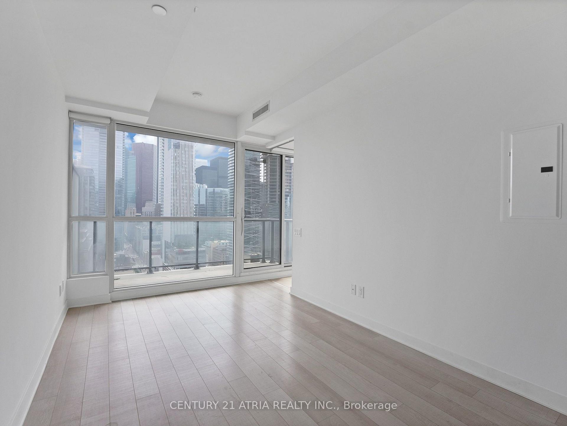 Photo 17 of Unit 2109, 290 Adelaide Street W, Toronto, Waterfront Communities — HOMEH