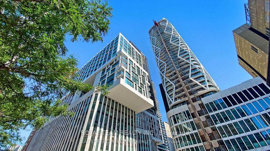 Photo of Unit 1406, 238 Simcoe Street W