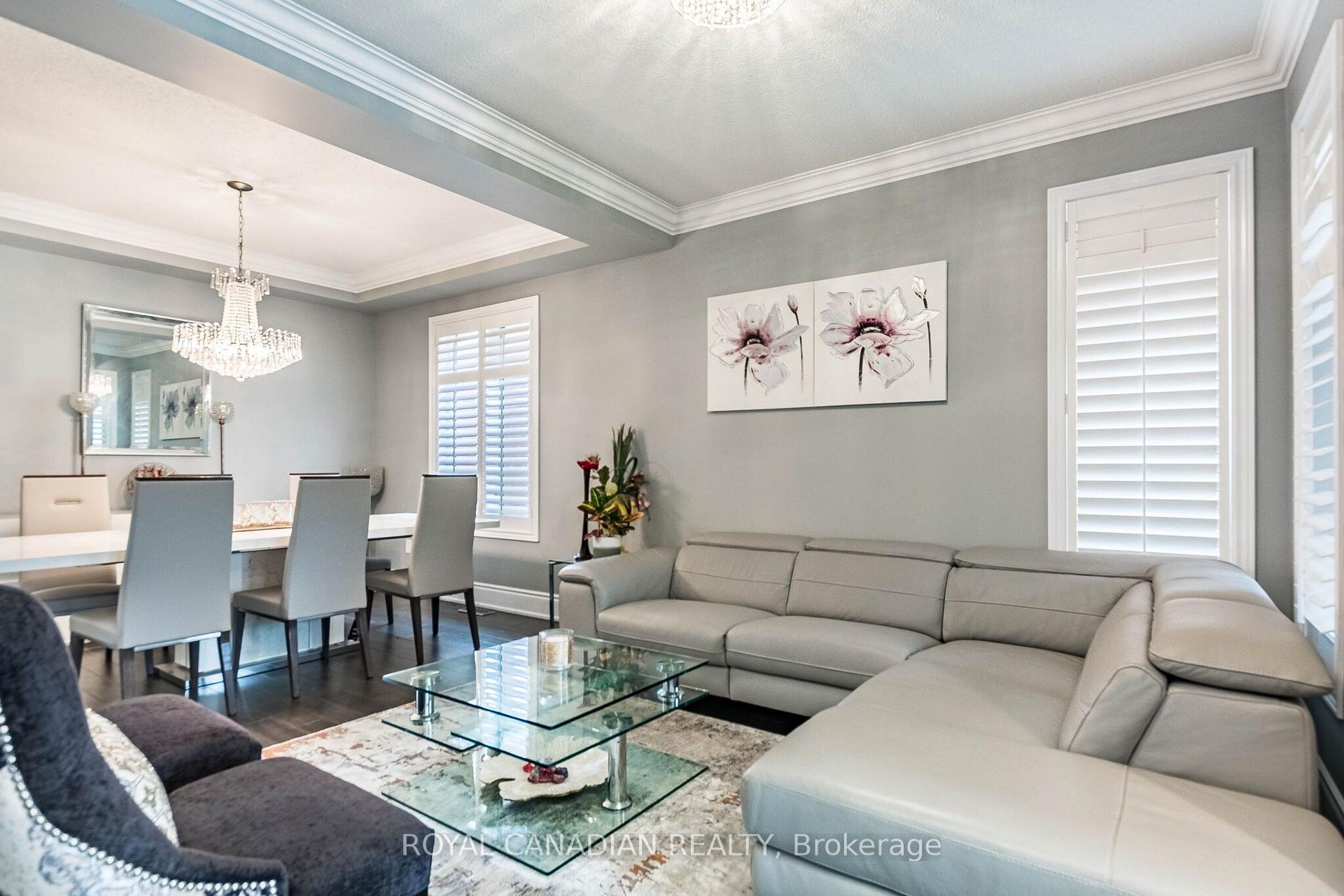 Photo 5 of 13 Island Grove, Brampton, Credit Valley — HOMEH