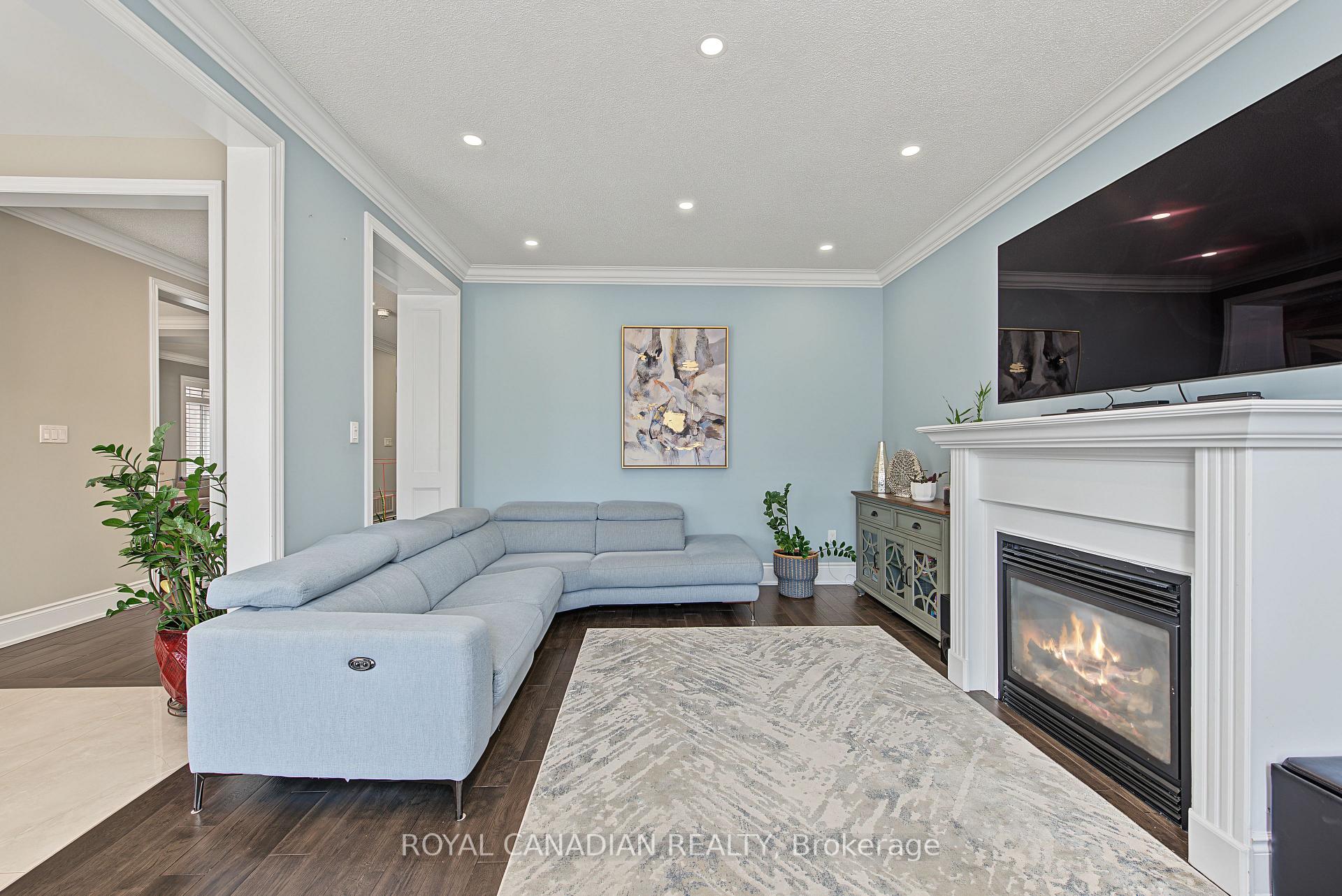 Photo 14 of 13 Island Grove, Brampton, Credit Valley — HOMEH