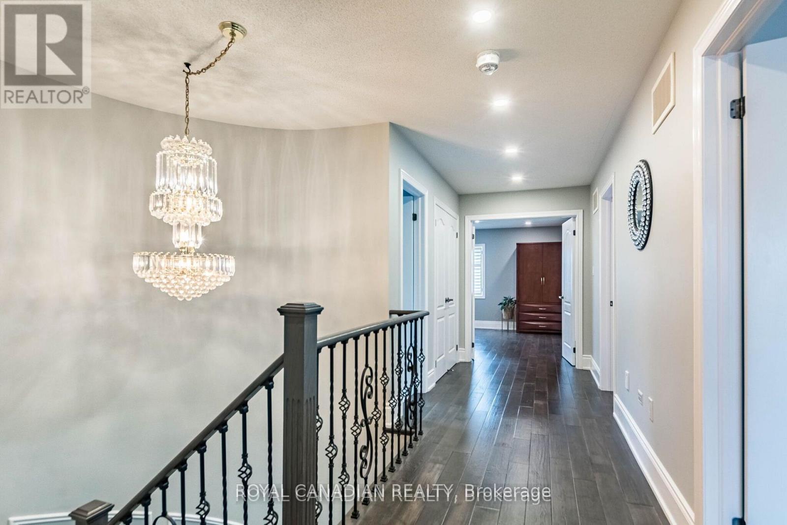 Photo 19 of 13 Island Grove, Brampton, Credit Valley — HOMEH