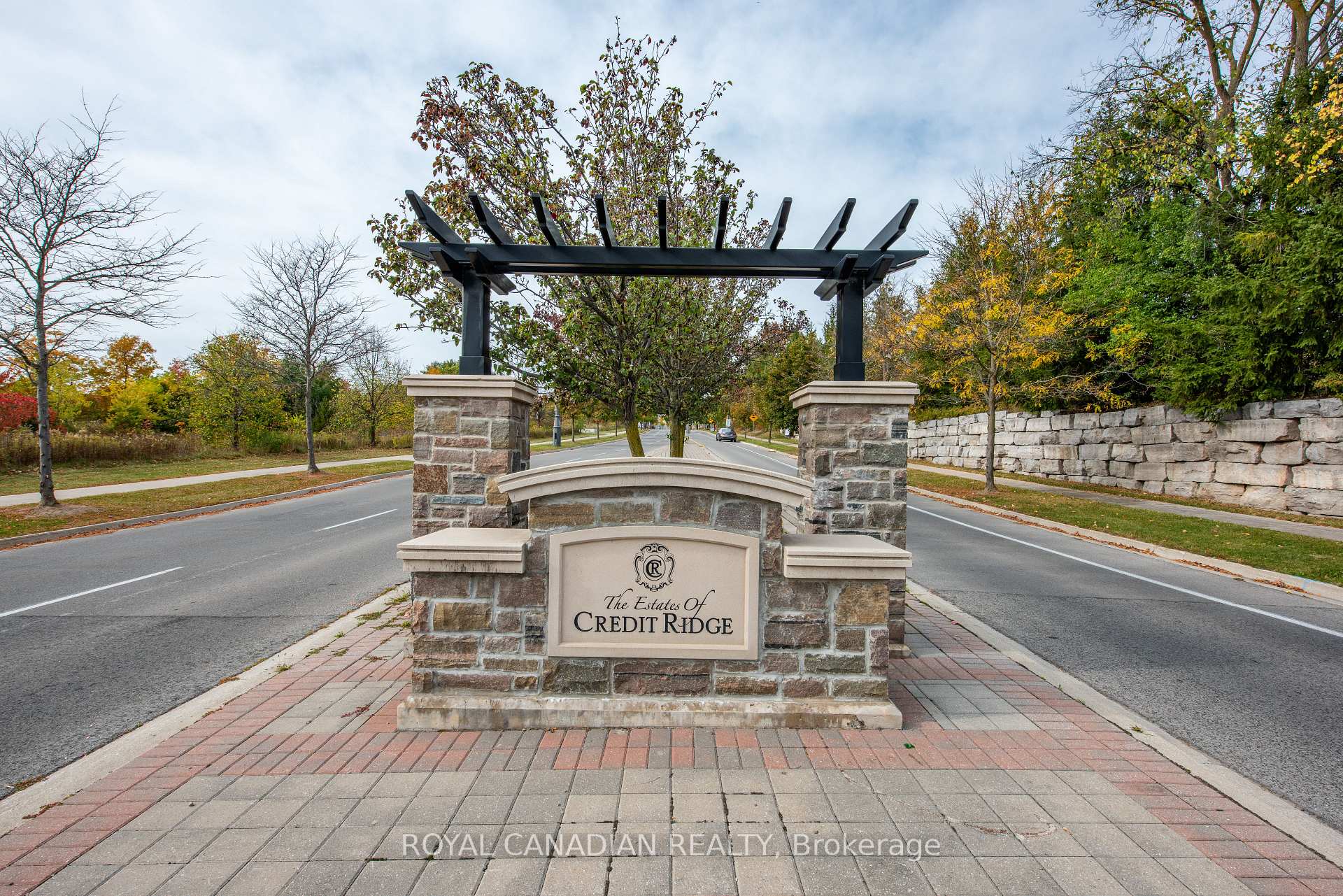 Photo 45 of 13 Island Grove, Brampton, Credit Valley — HOMEH