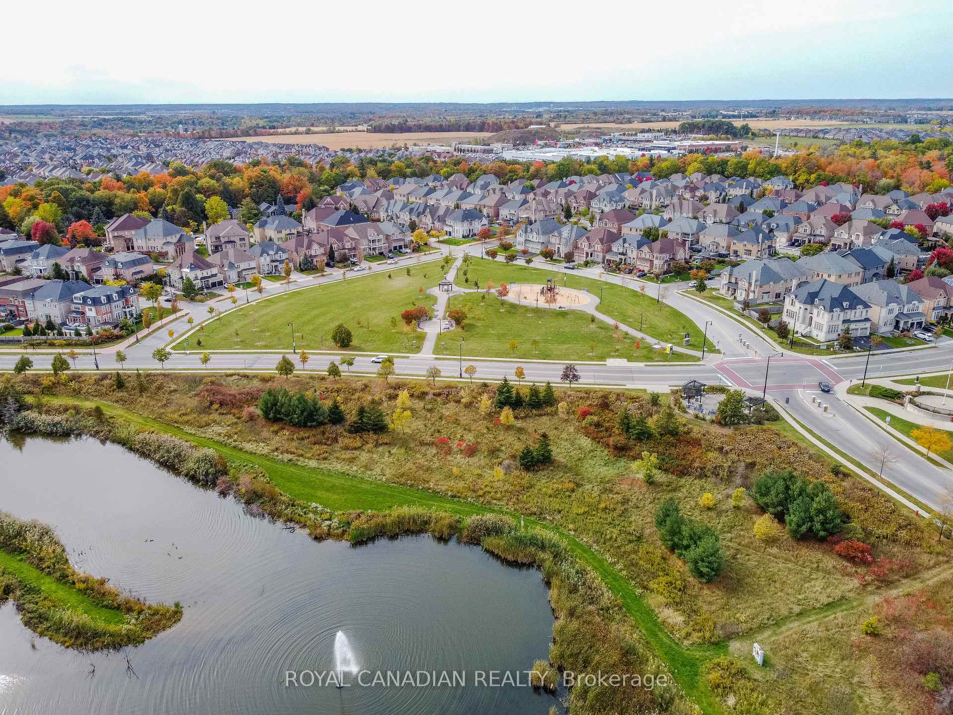 Photo 47 of 13 Island Grove, Brampton, Credit Valley — HOMEH
