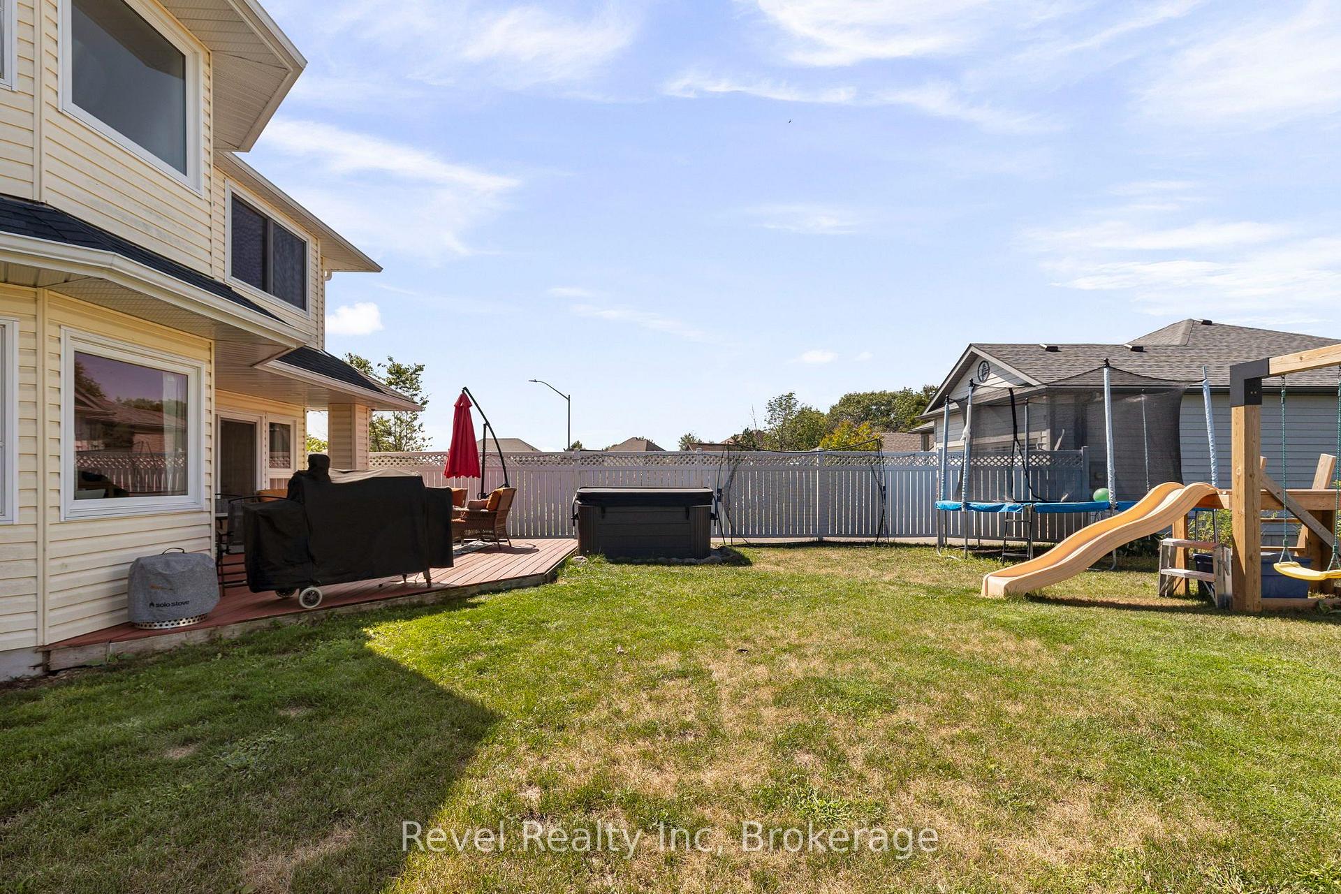 Photo 30 of 5 Avery Court, Parry Sound — HOMEH
