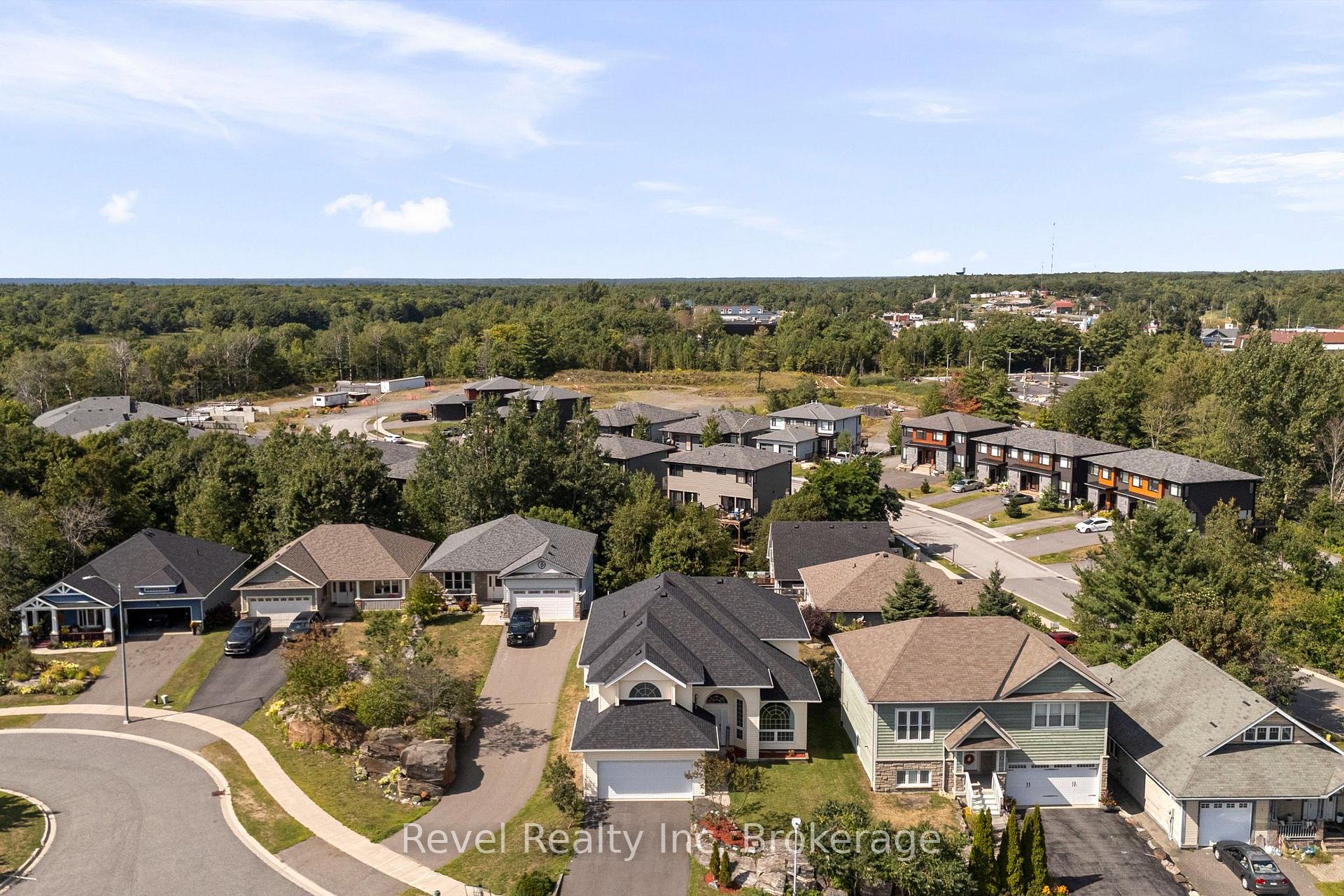 Photo 32 of 5 Avery Court, Parry Sound — HOMEH