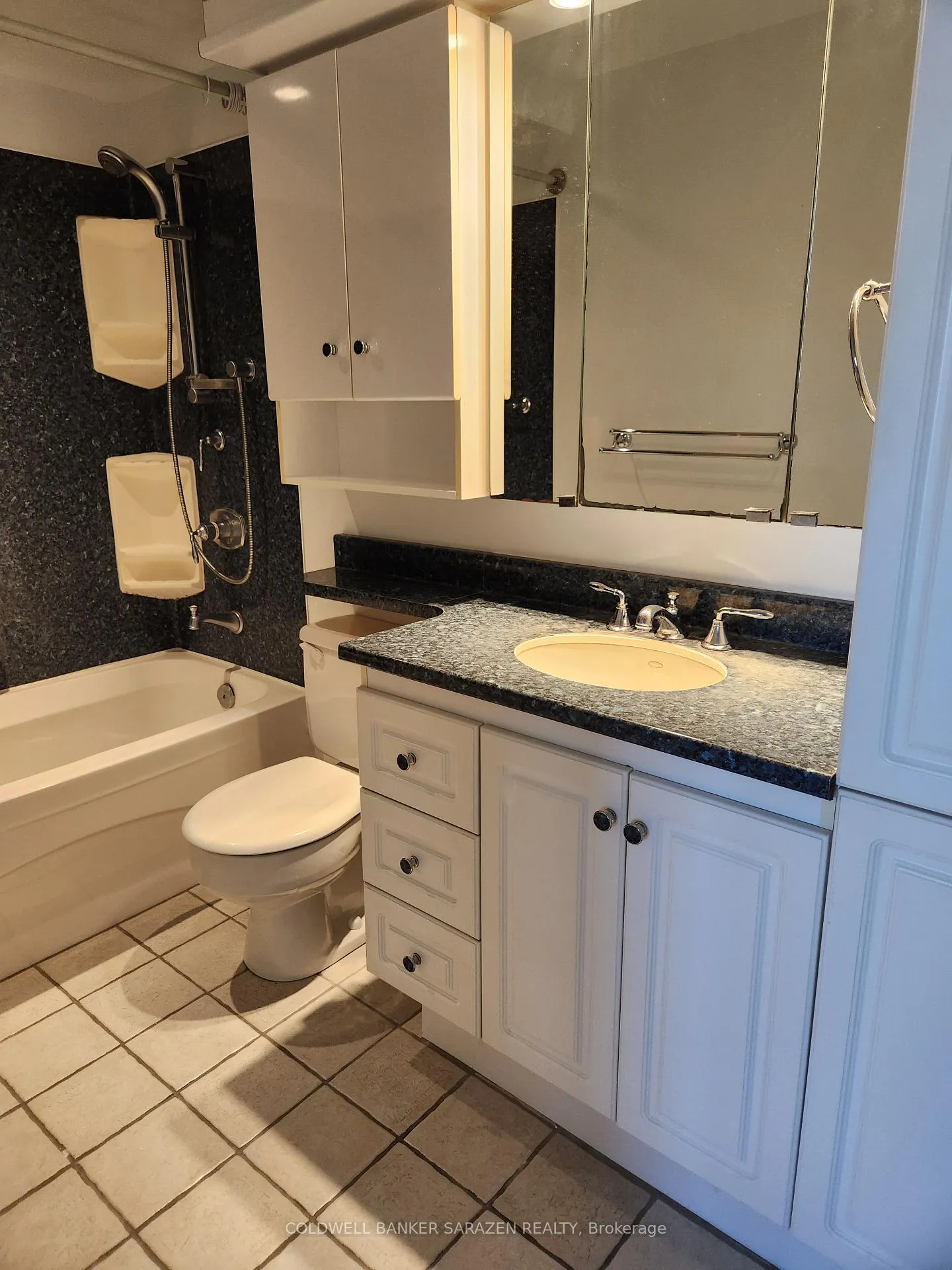 Photo 14 of Unit 1705, 1171 Ambleside Drive N, Ottawa, Woodroffe — HOMEH
