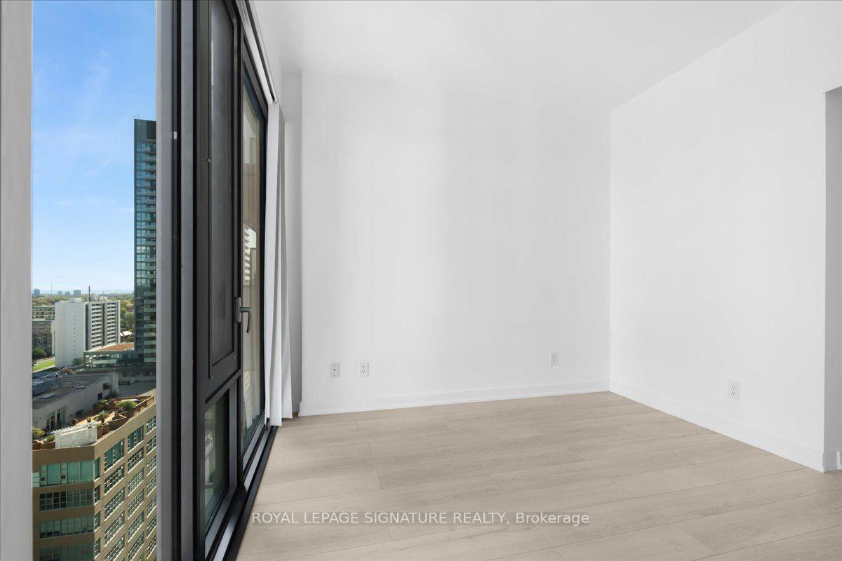 Photo 15 of Unit 1805, 161 Roehampton Avenue, Toronto, Mount Pleasant West — HOMEH