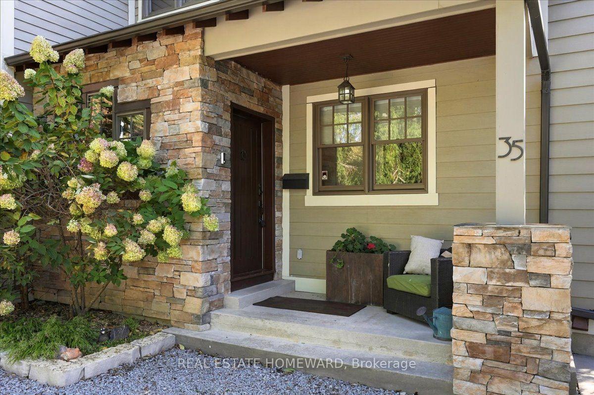Photo 2 of 35 Springbank Avenue, Scarborough, Birchcliffe-Cliffside — HOMEH