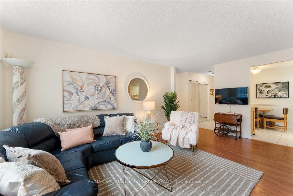Photo 4 of Unit 607, 1400 The Esplanade N, Pickering, Town Centre — HOMEH