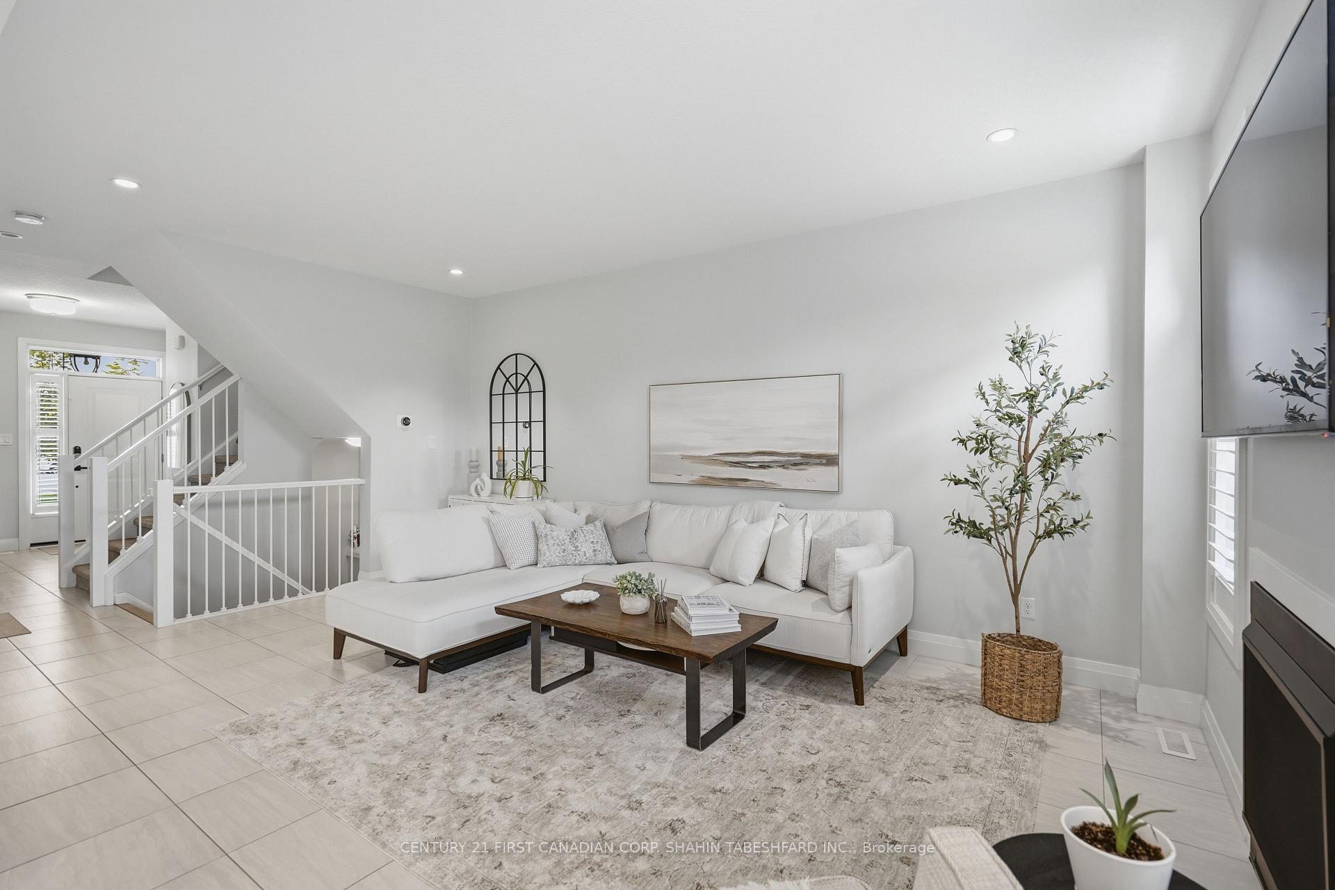 Photo 10 of Unit 100, 275 Callaway Road, London, North R — HOMEH