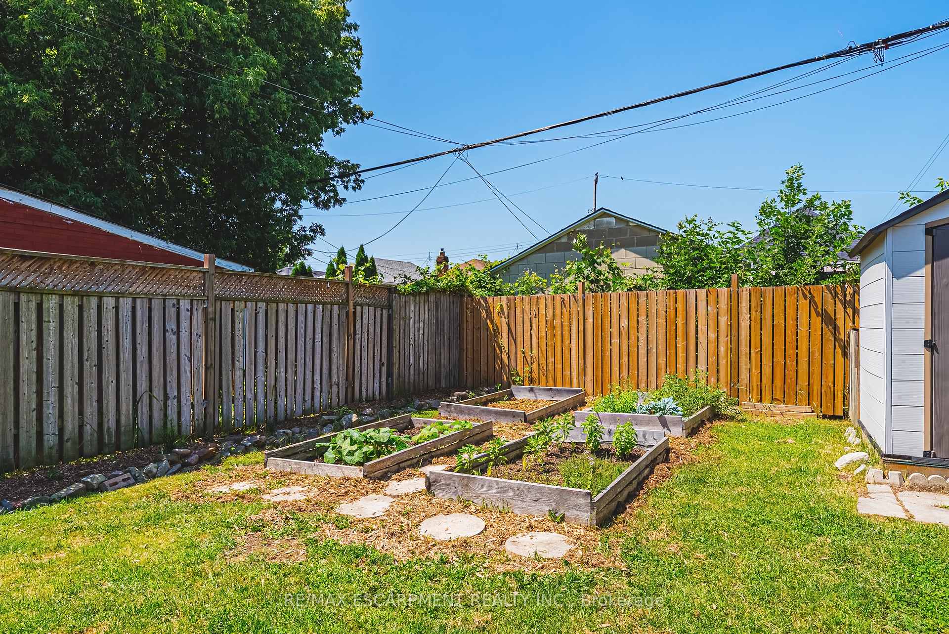 Photo 30 of 255 Weir Street N, Hamilton, Homeside — HOMEH