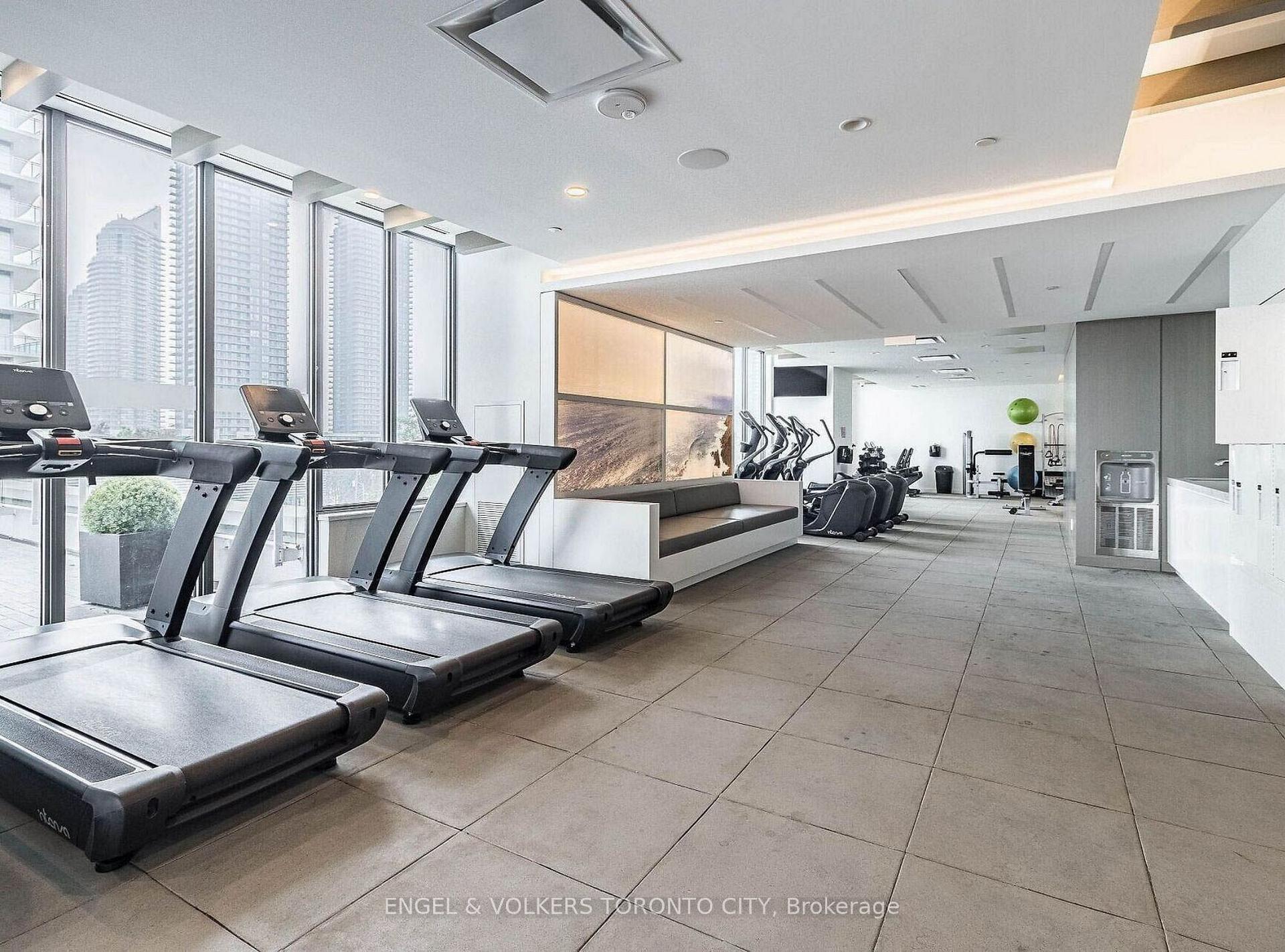 Photo 12 of Unit TH104, 70 Annie Craig Drive, Etobicoke, Mimico — HOMEH