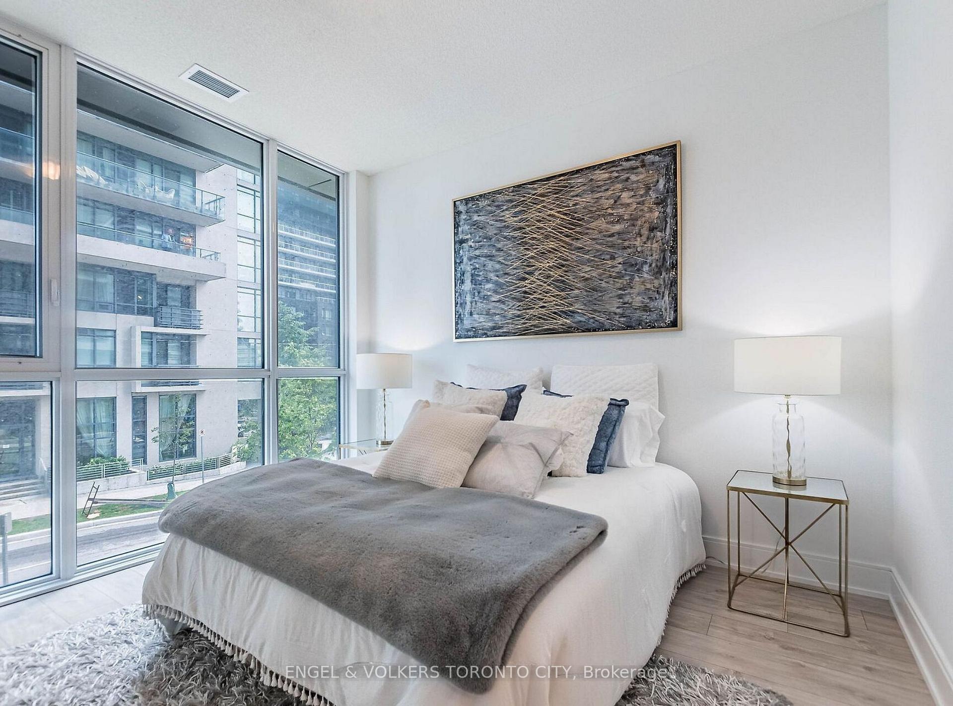 Photo 16 of Unit TH104, 70 Annie Craig Drive, Etobicoke, Mimico — HOMEH